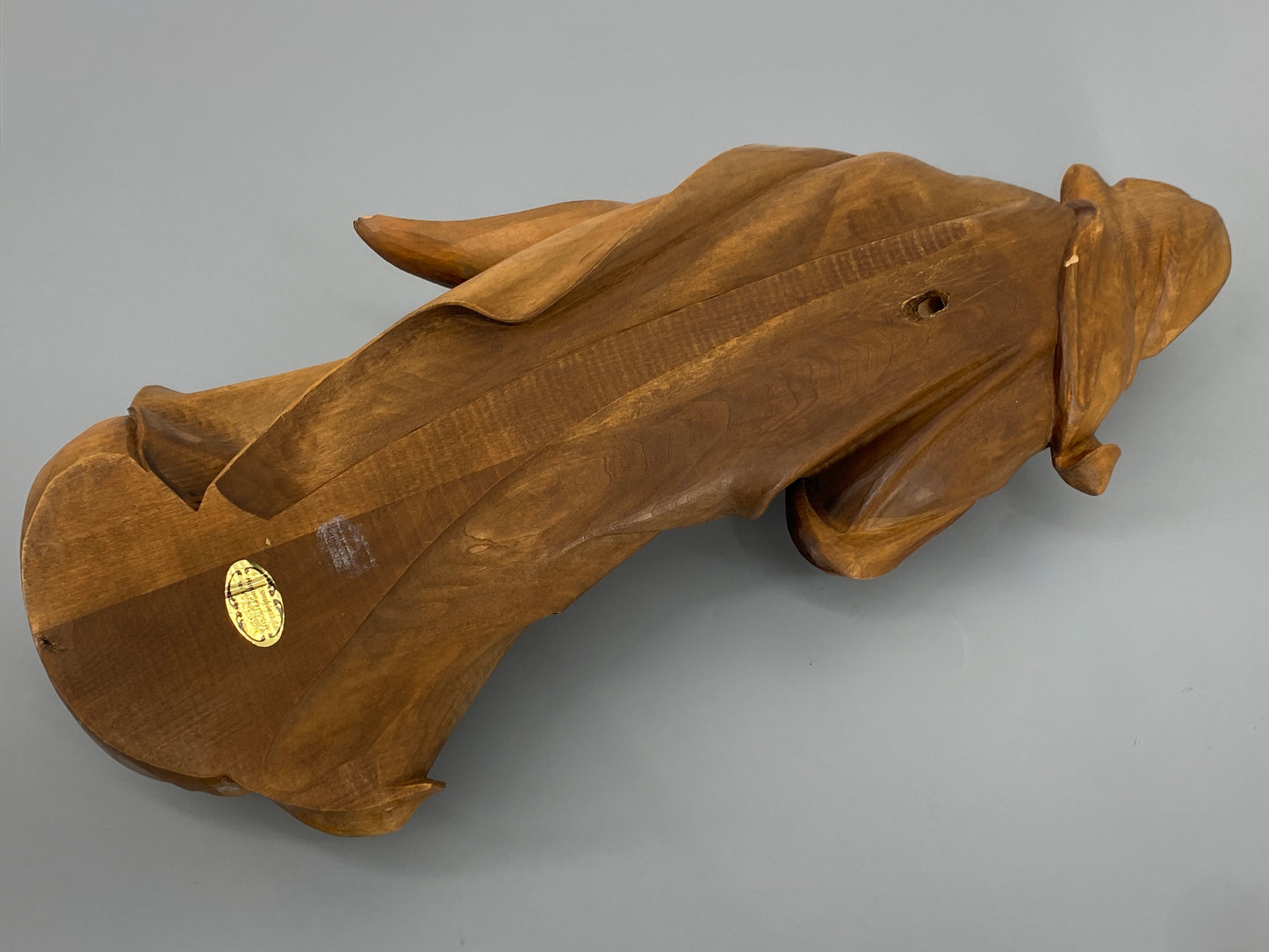 Handgeschnitzte Madonna mit Jesus-Kind, aus gewachstem Lindenholz