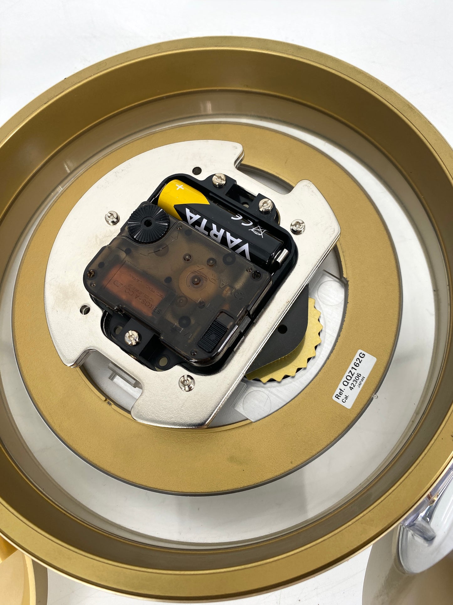 Tischuhr von Seiko Quartz in Gold, Japan, 80er