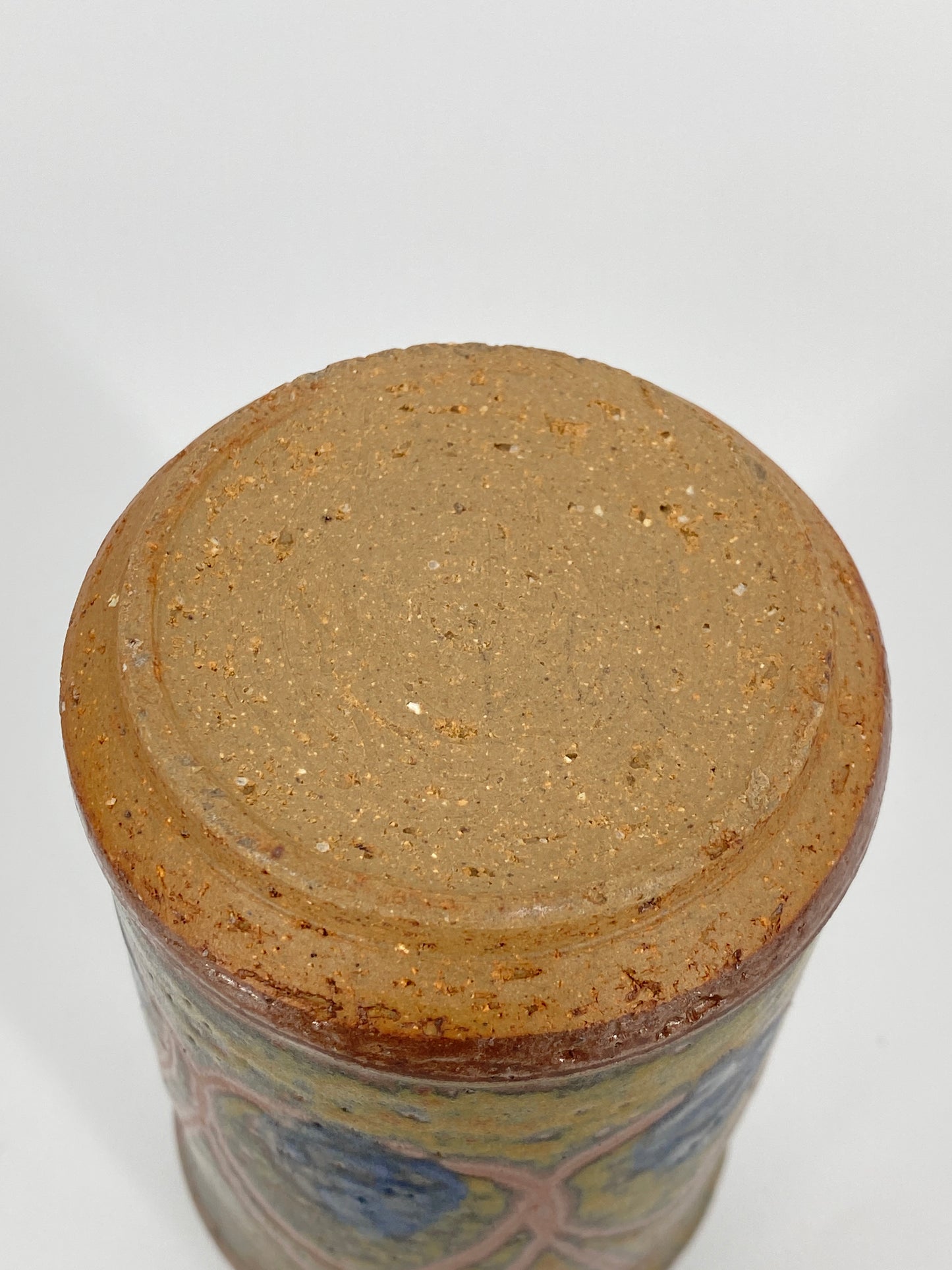 Studiokeramik Vase mit handgeschriebener Signatur aus Dänemark