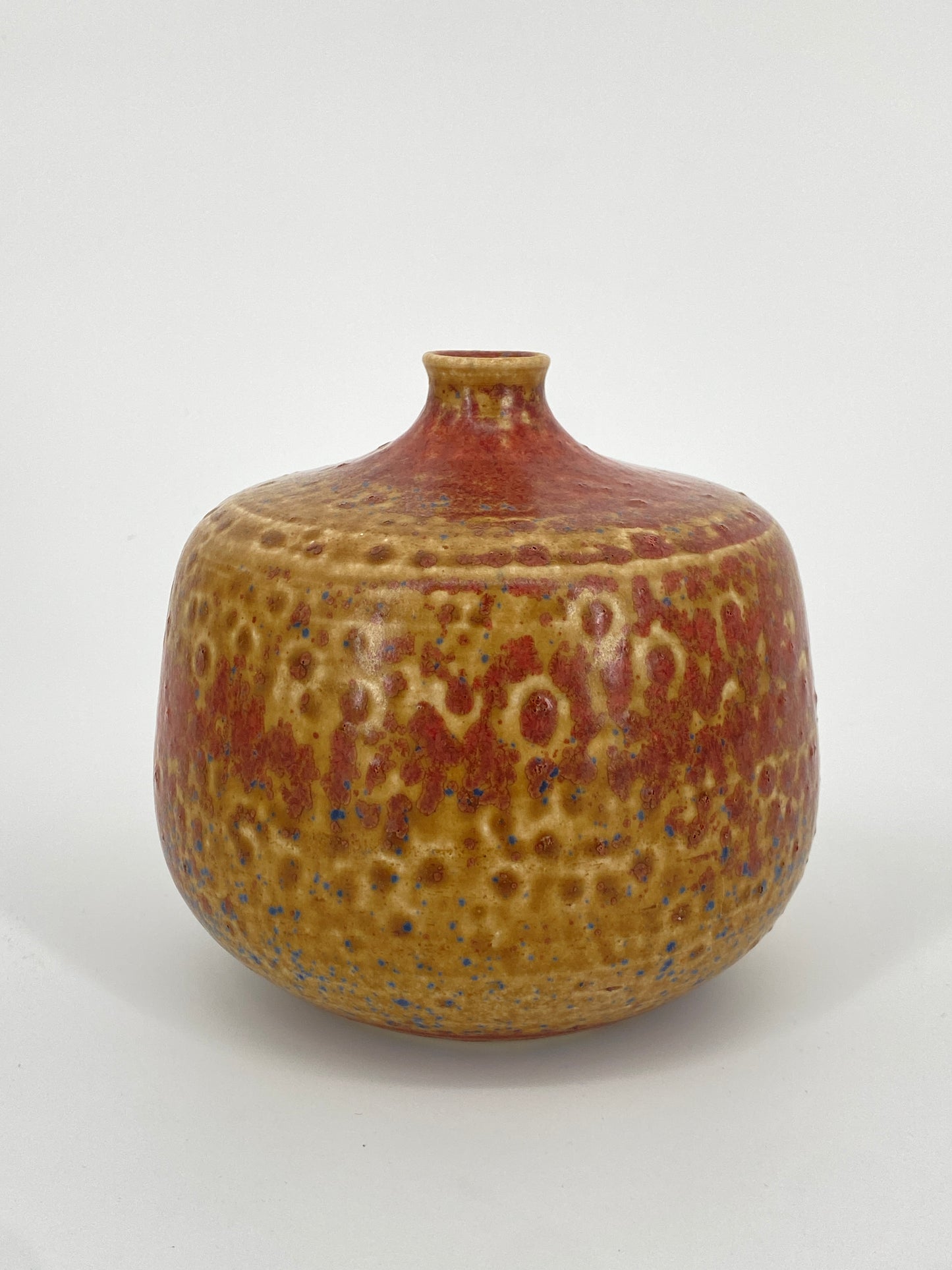 Keramikvase mit schmaler Öffnung, unbekannte Bodenmarke