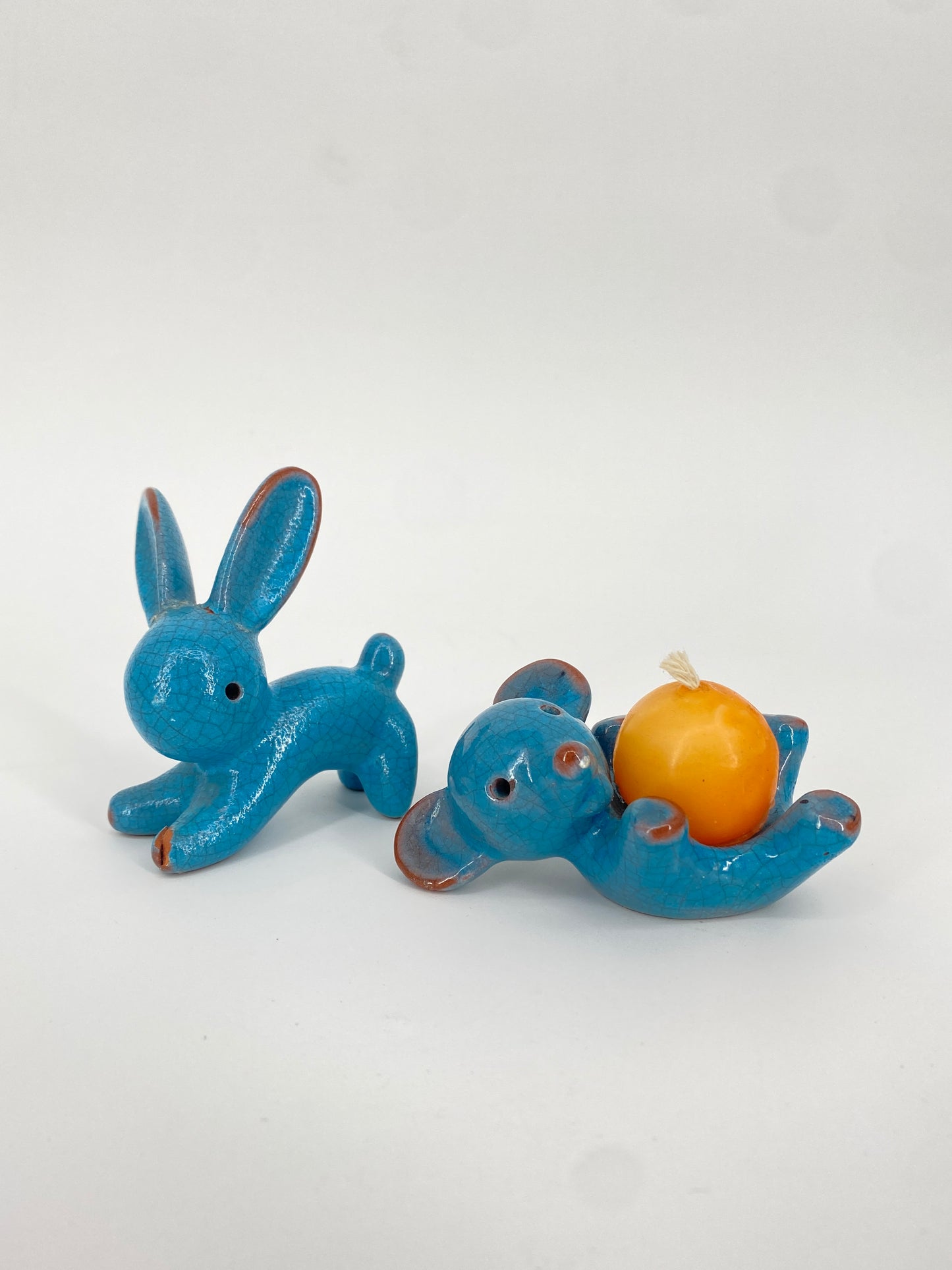 Zwei Tierfiguren von Walter Bosse aus Keramik, Karlsruher Majolika