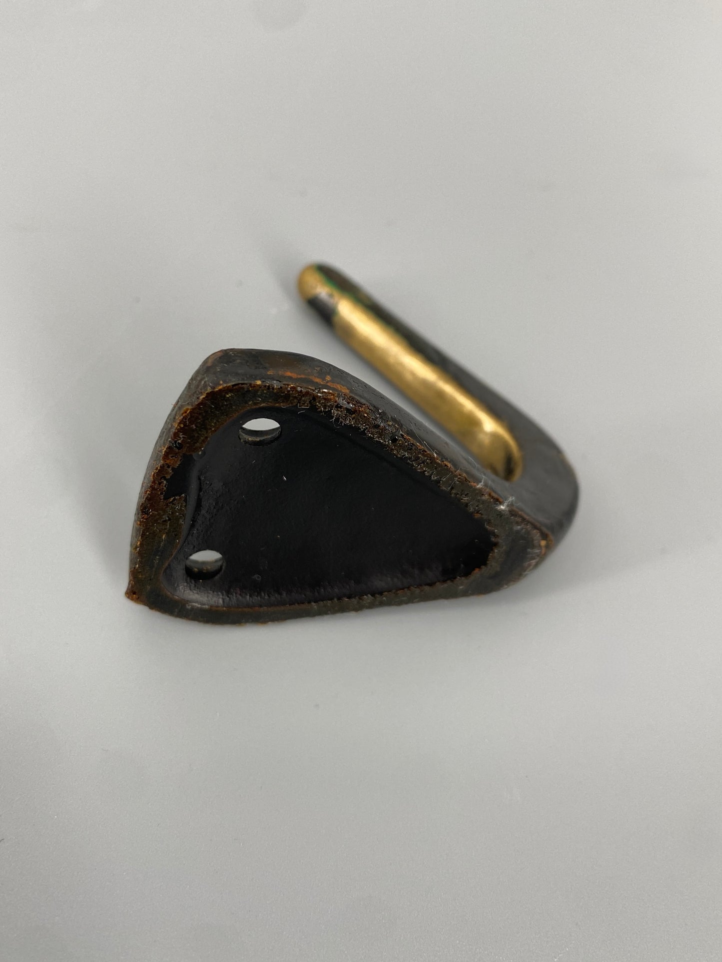 Messingwandhaken im Bosse Stil