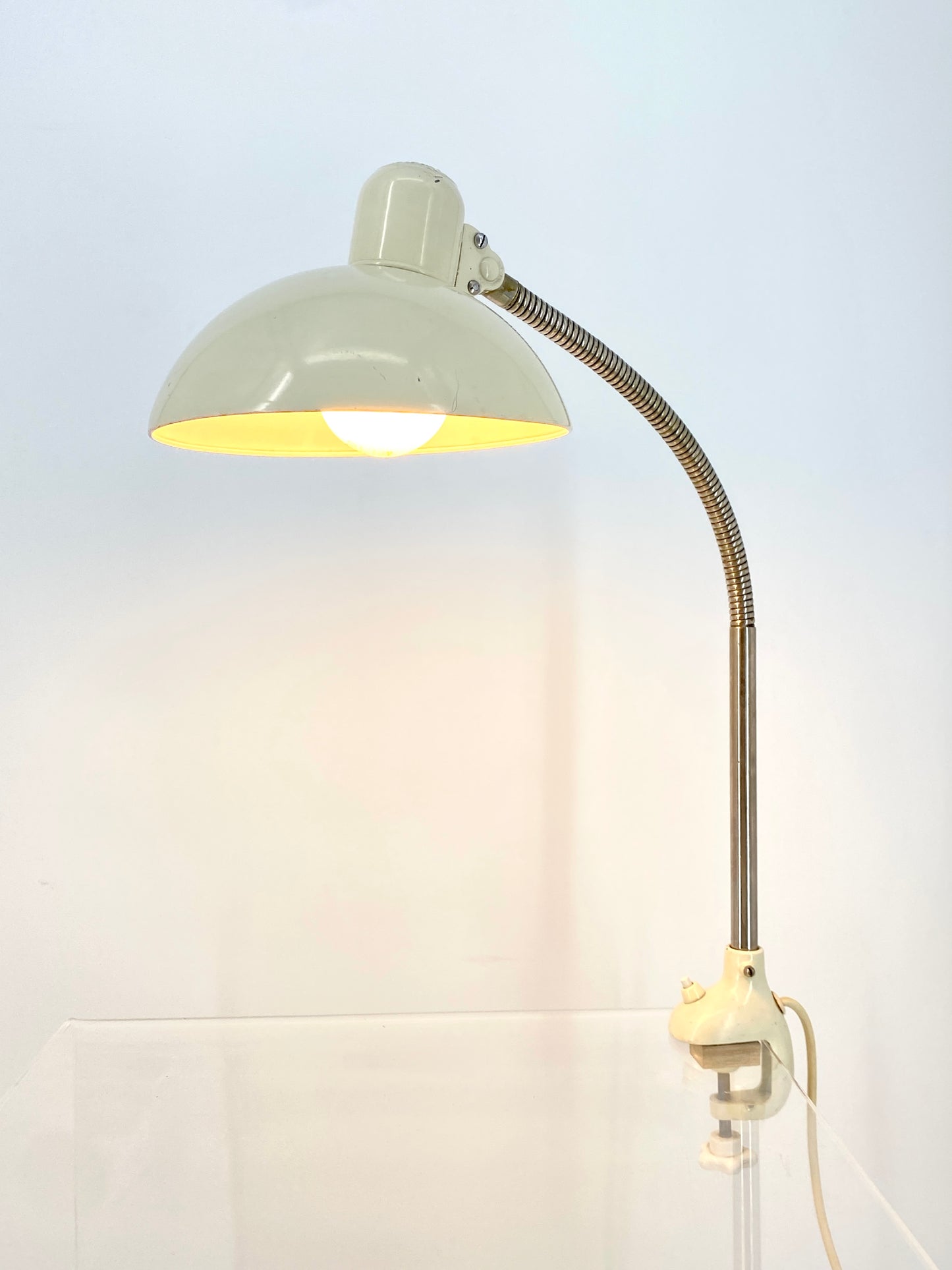 Bauhaus-Klemmlampe "6740" von Christian Dell für Kaiser Idell, 1930er
