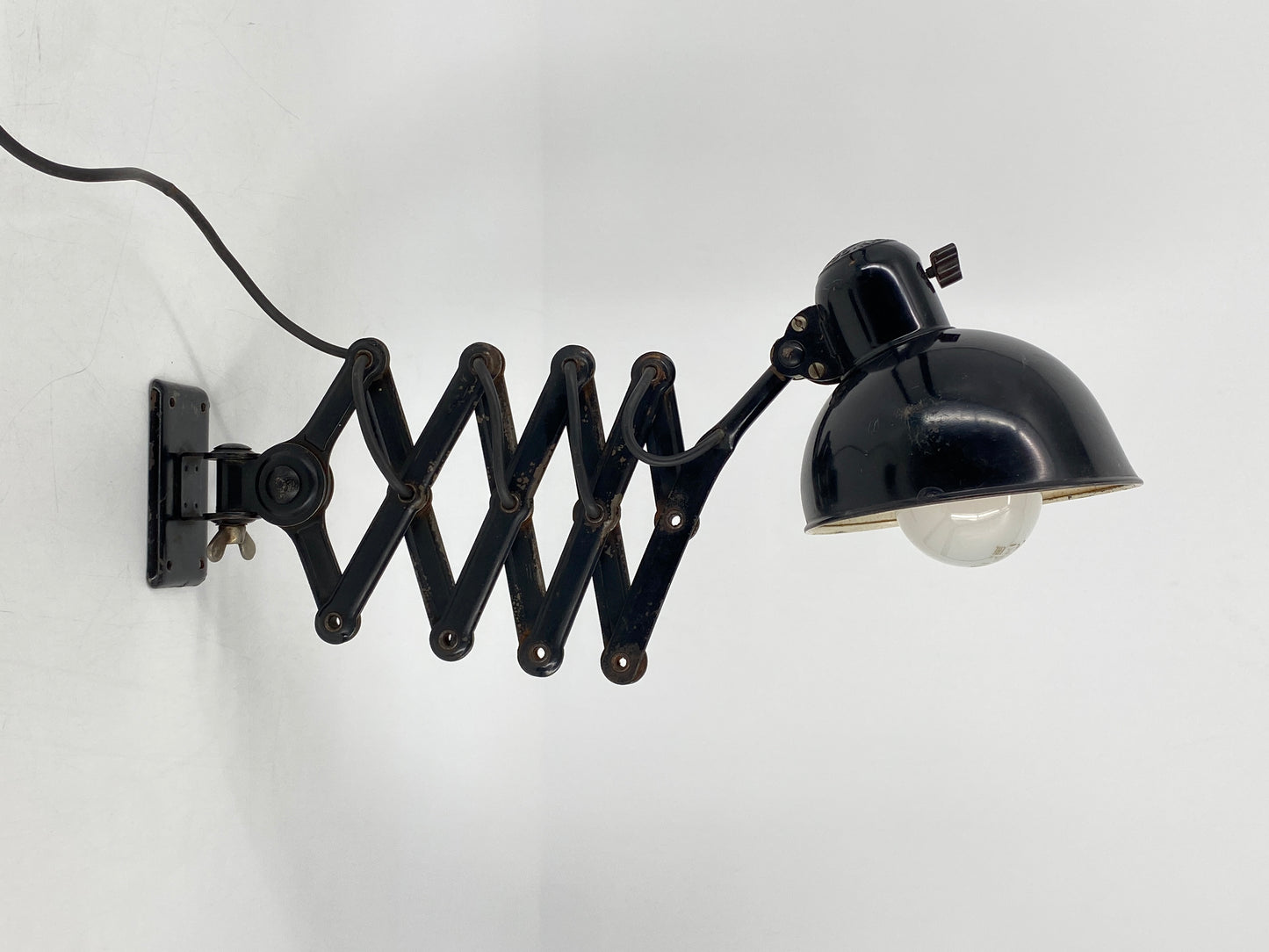 Wandlampe / Scherenlampe "6718-W" von Fritz Hansen für Kaiser Idell, 30/40er