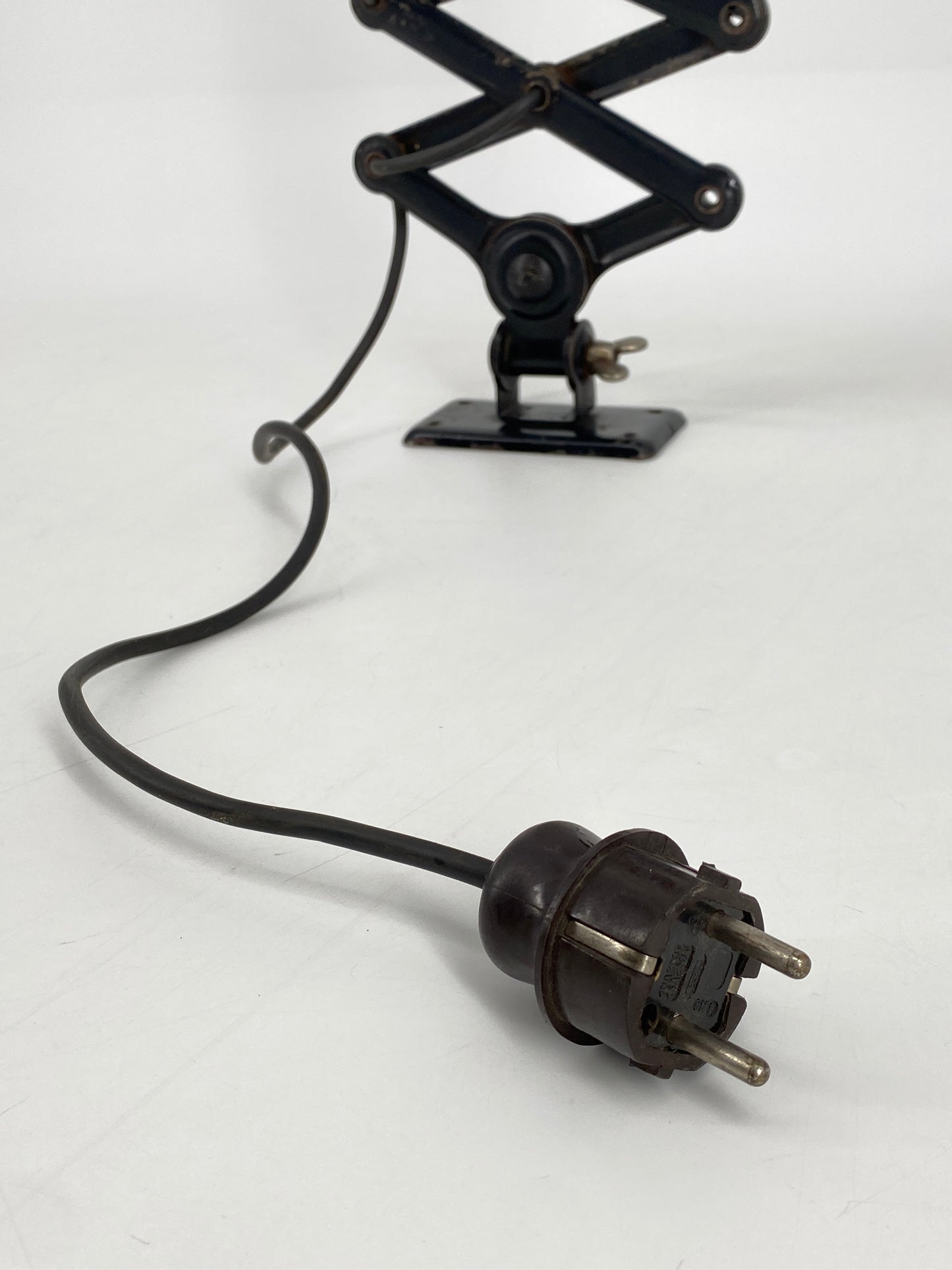 Wandlampe / Scherenlampe "6718-W" von Fritz Hansen für Kaiser Idell, 30/40er