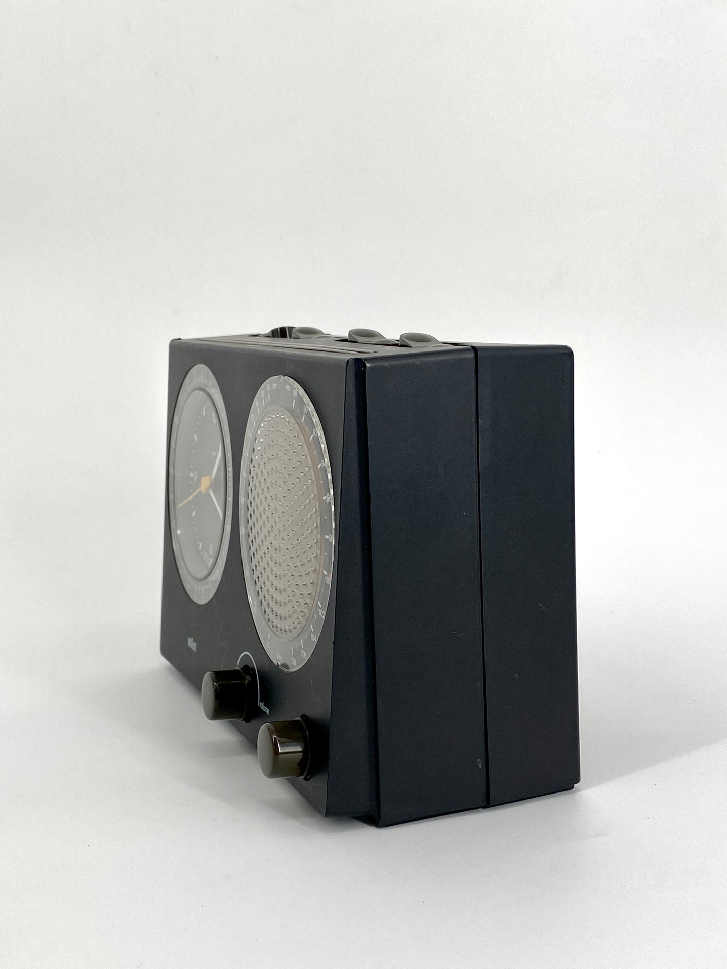 Tischuhr mit Radio und Wecker von Dieter Rams für BRAUN, Deutschland