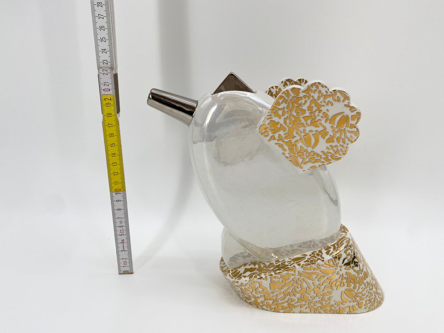 Teekanne "Passerina Noctua" von Matteo Thun gemarkt mit MTH 5/25, 1987