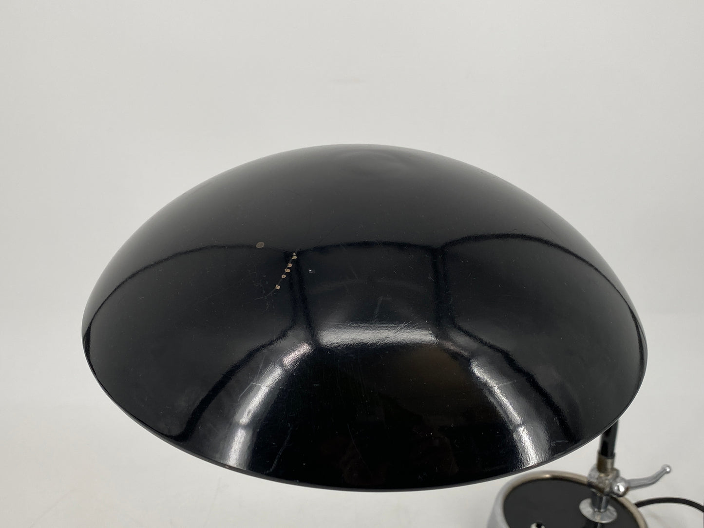 Schreibtischlampe im Bauhaus Design