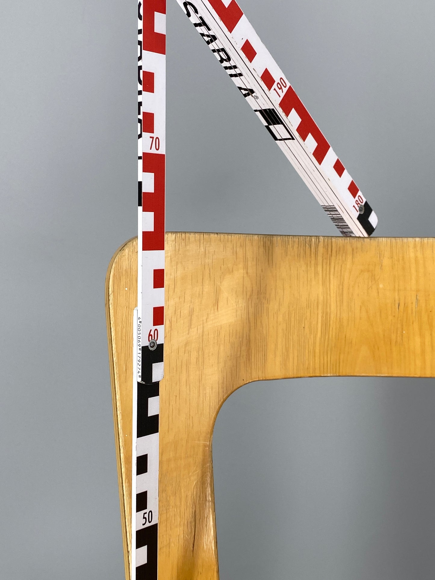 Stuhl "65" von Alvar Aalto aus dem Jahr 1935, hergestellt von Artek #2