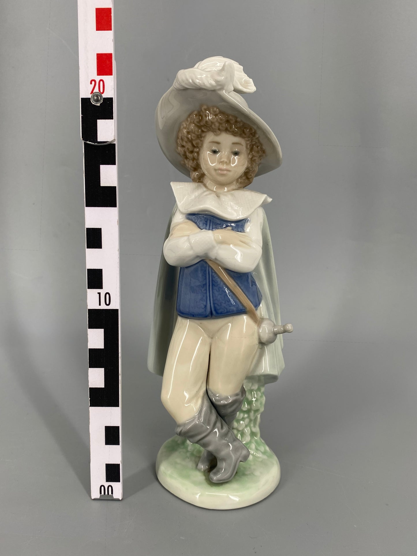 Porzellanfigur "Good Swordsman" von Nao by Lladró, Spanien, 1987