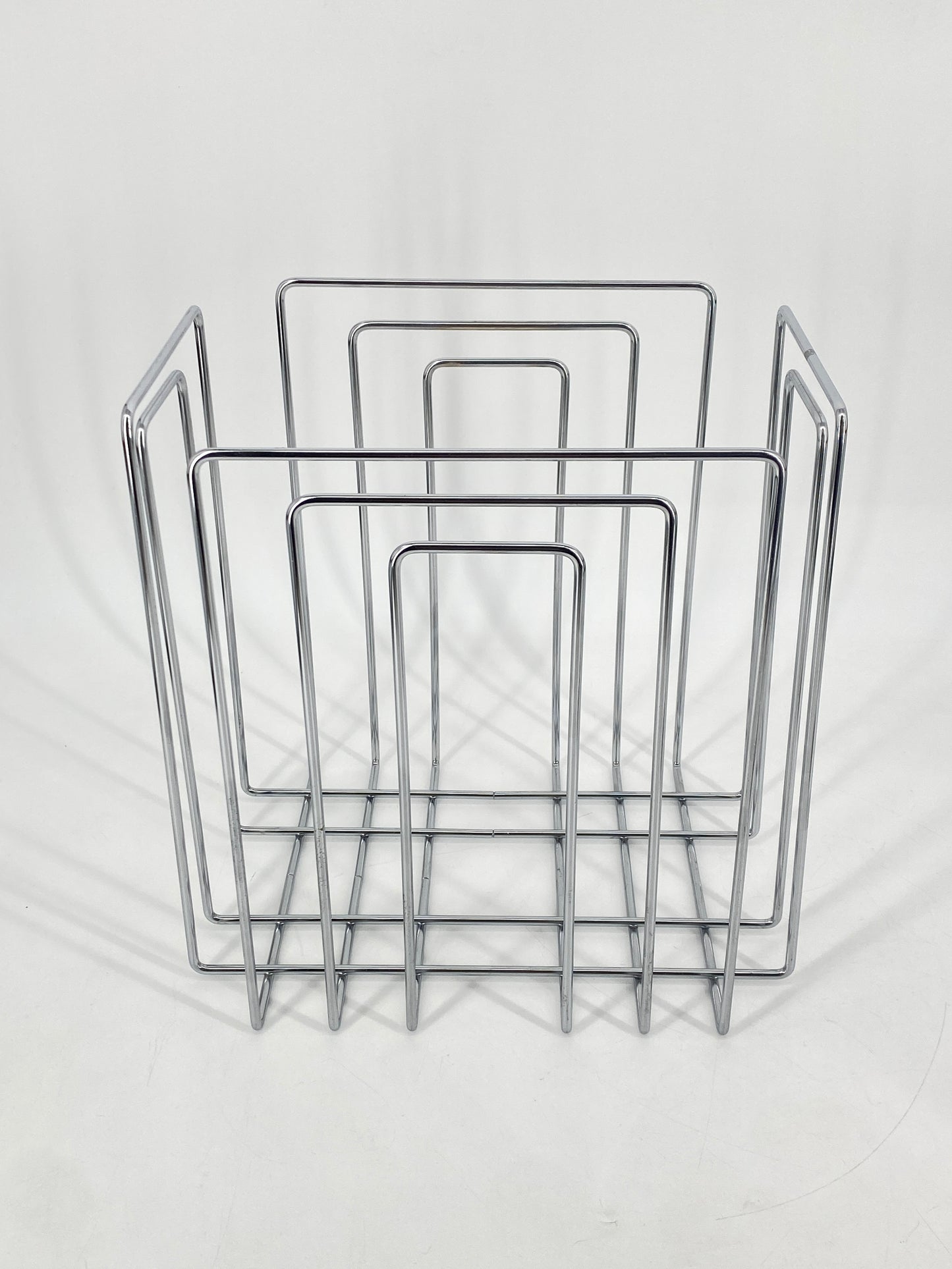 Zeitschriften- und Papiersammler Chrom von Willi Glaeser für TMP, Schweiz