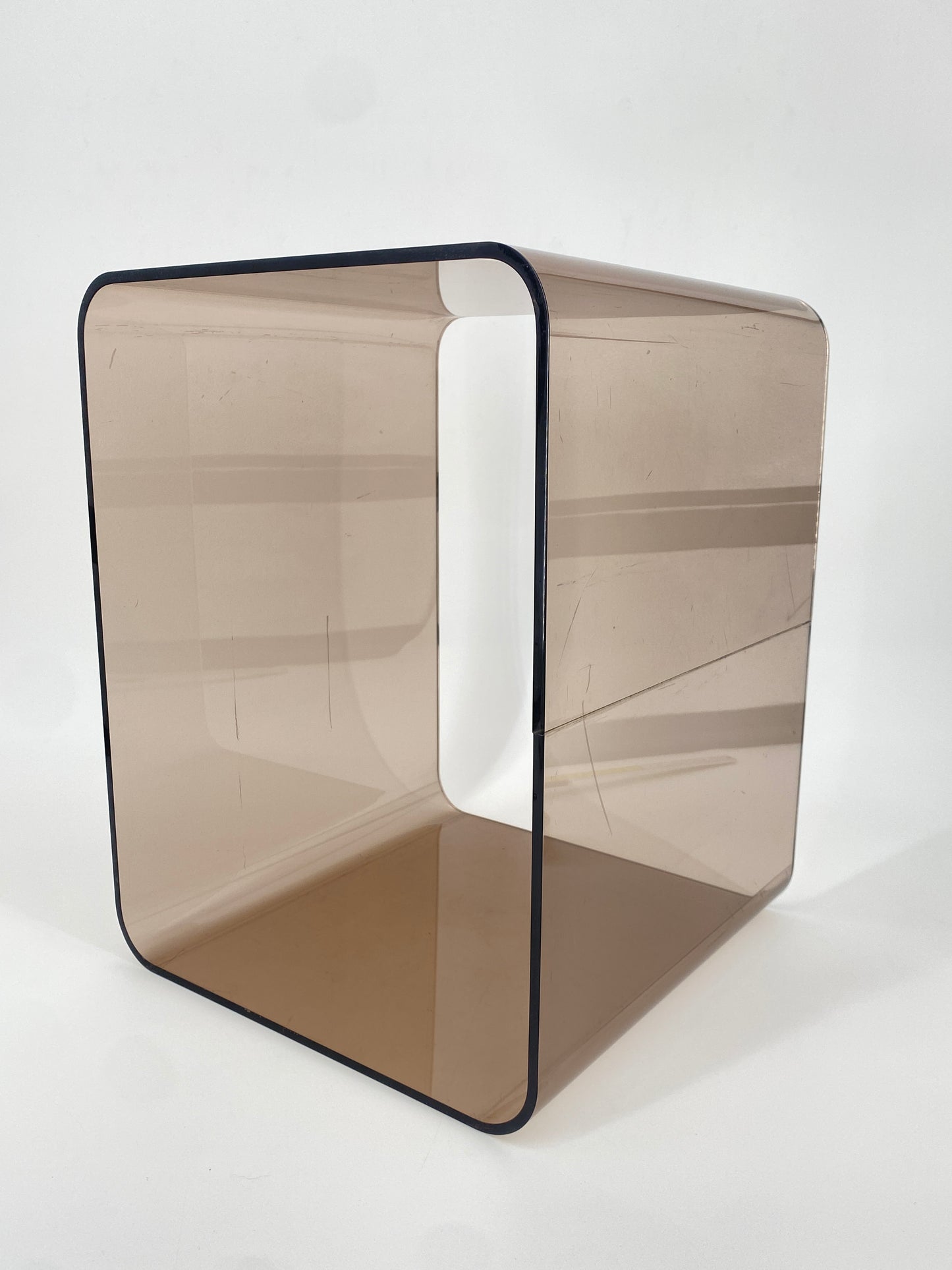 Plexiglas Beistelltisch von Michel Dumas für Roche Bobois