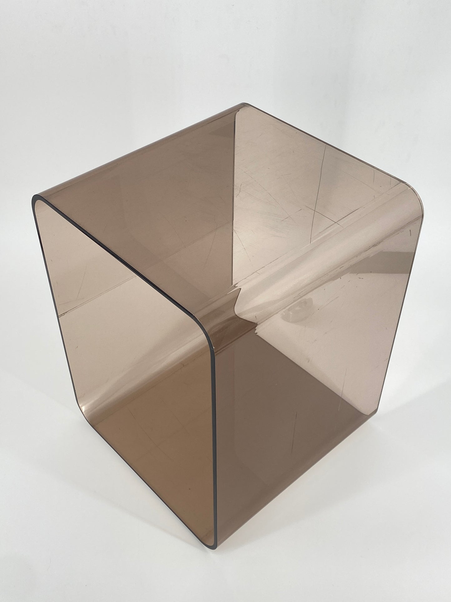 Plexiglas Beistelltisch von Michel Dumas für Roche Bobois