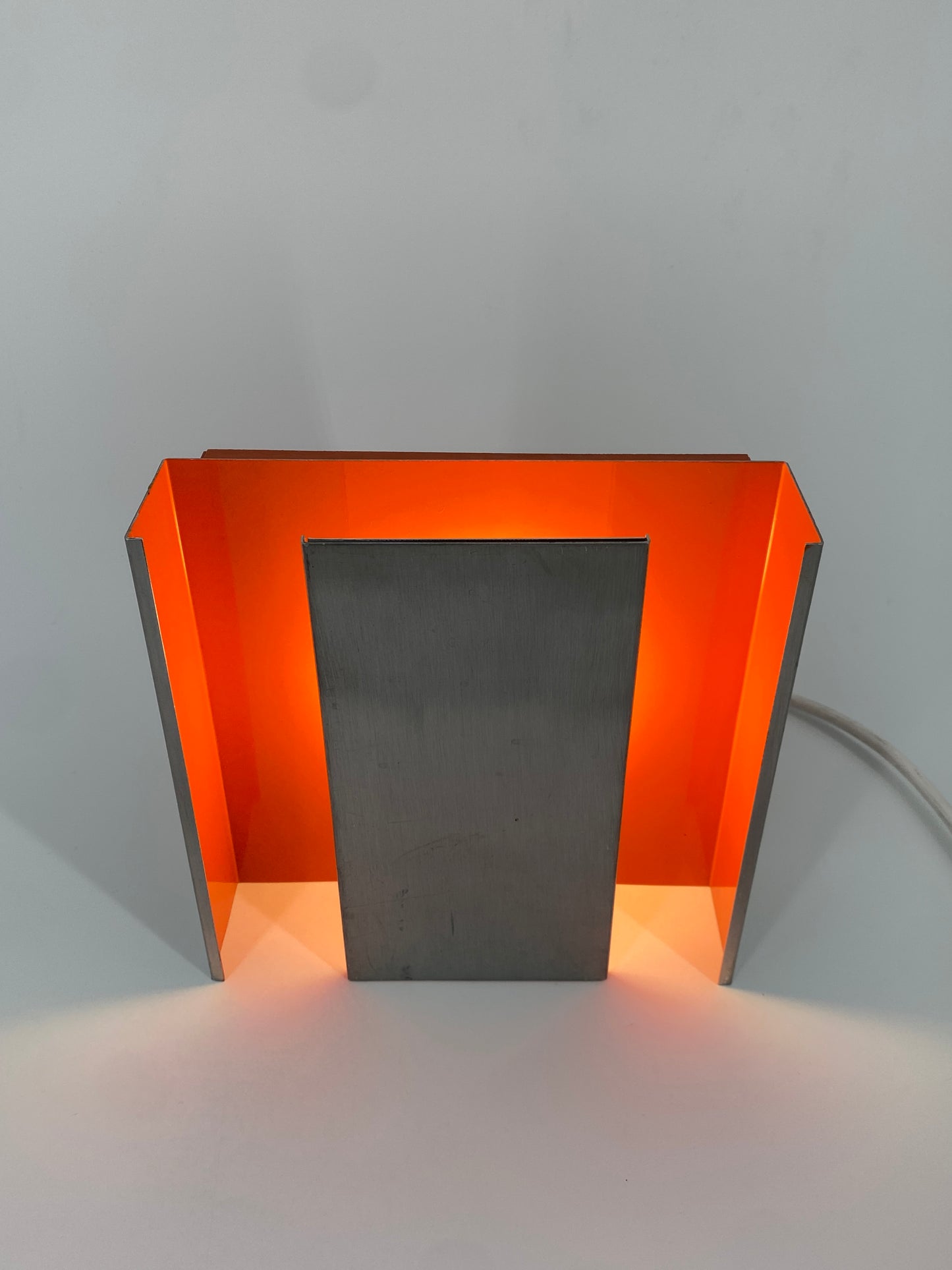 Wandlampe im Stil von Staff, Space Age, 1970er Jahre, Orange, Aluminium