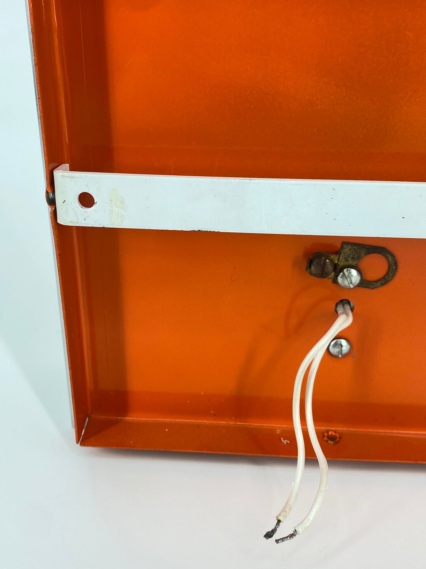 Wandlampe im Stil von Staff, Space Age, 1970er Jahre, Orange, Aluminium
