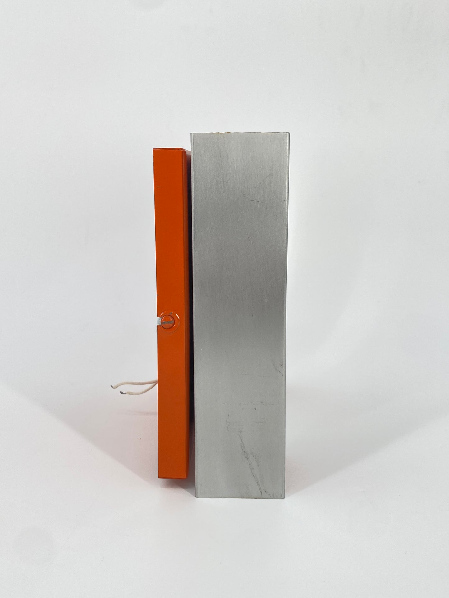 Wandlampe im Stil von Staff, Space Age, 1970er Jahre, Orange, Aluminium
