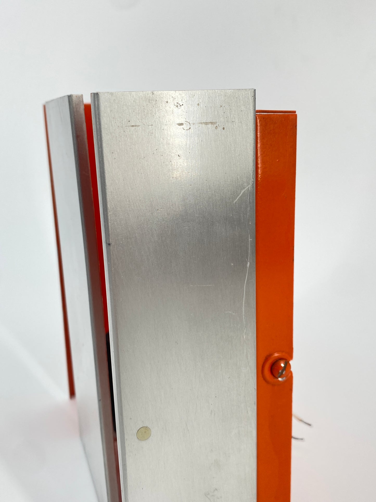 Wandlampe im Stil von Staff, Space Age, 1970er Jahre, Orange, Aluminium