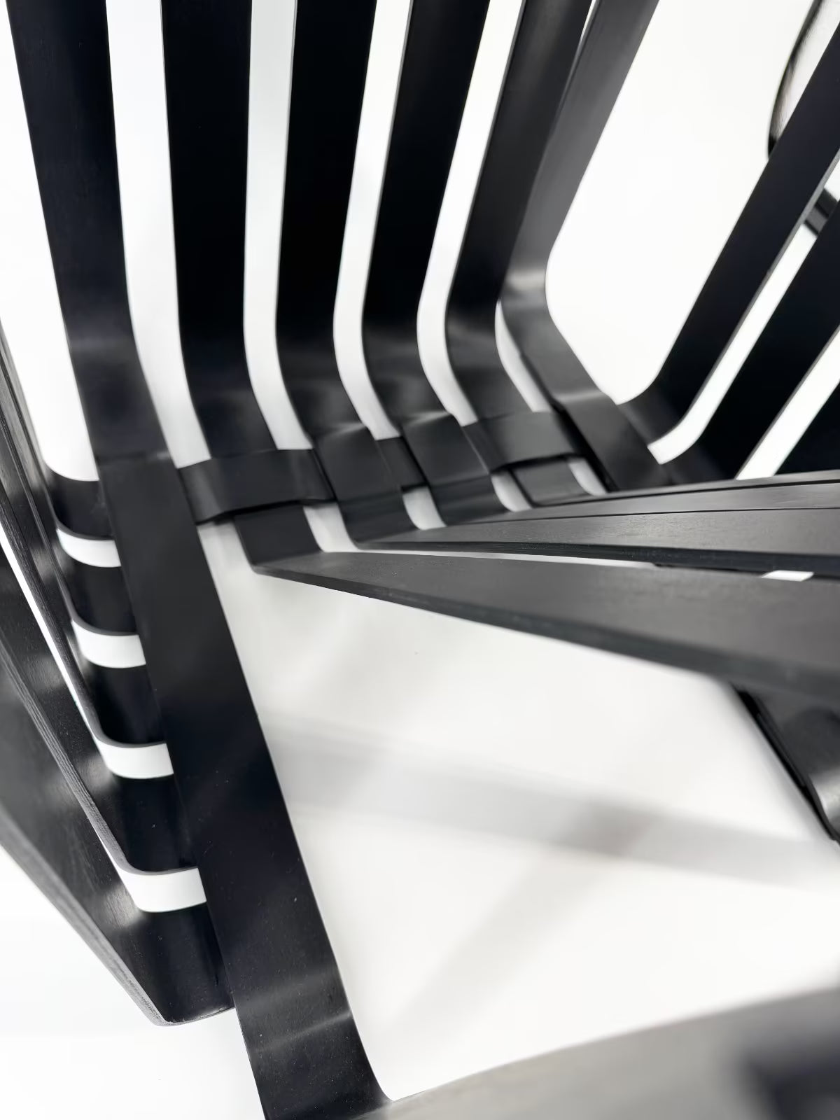 Stuhl "High Sticking Chair" von Frank Gehry für Knoll, 1993