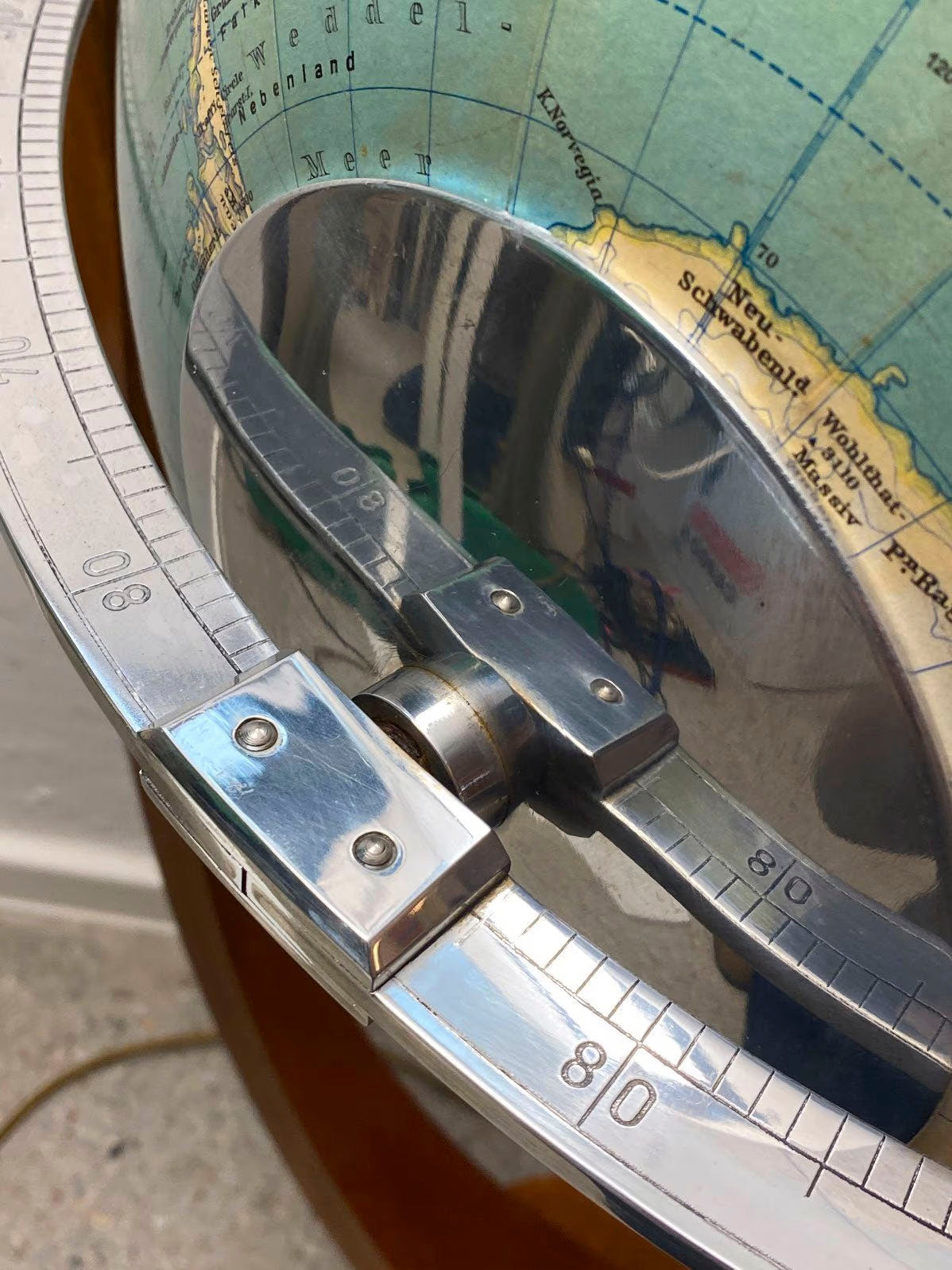 "Adenauer" Globus Duo Columbus Ø 50 cm, 1949