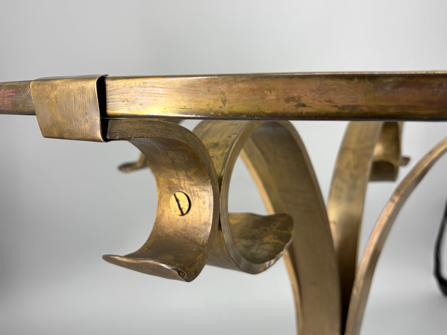 Massiver Messing-Couchtisch im Hollywood Regency Stil, 1960er