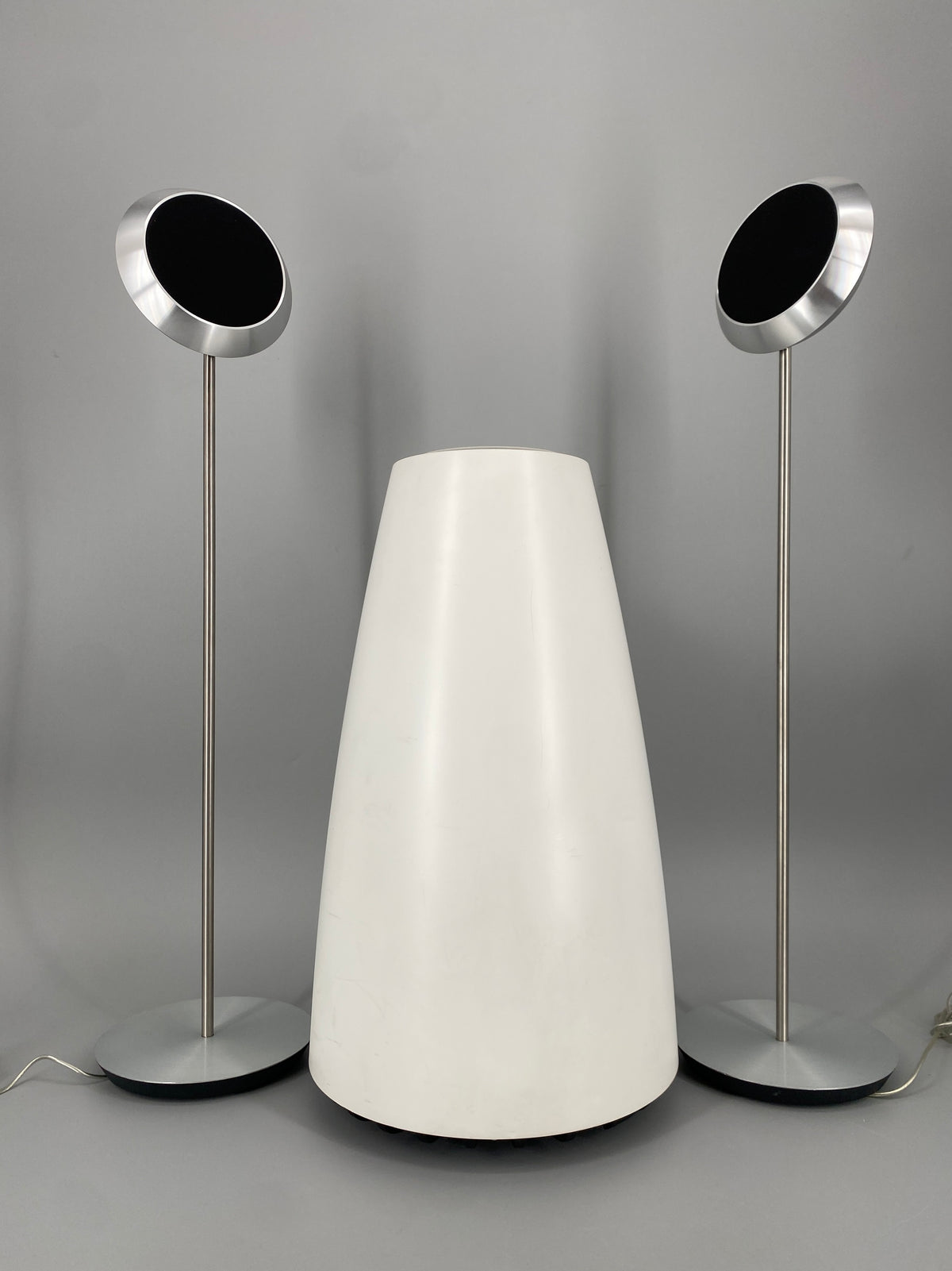 Hochwertiges Soundsystem bestehend aus BeoCenter 2 und BeoLab 14 von Bang und Olufsen, Dänemark