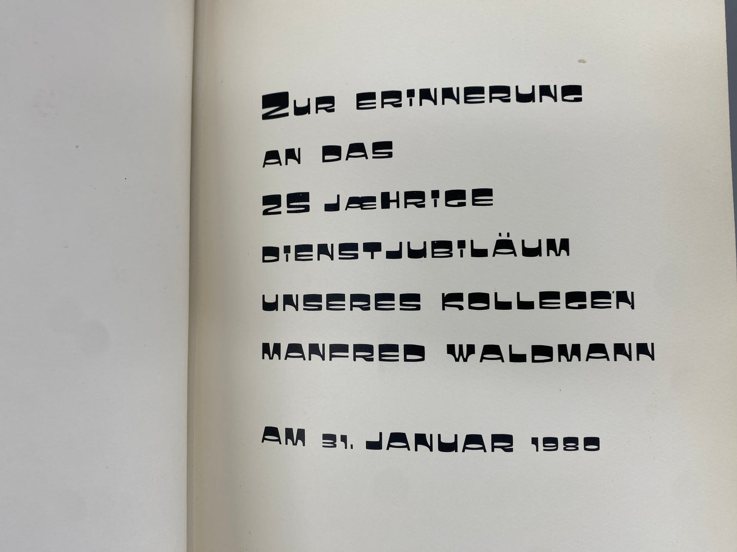 Erinnerungsstücke  und Fotos aus der Mitarbeit beim Atomkraftwerk Brunsbüttel, Deutschland 1980