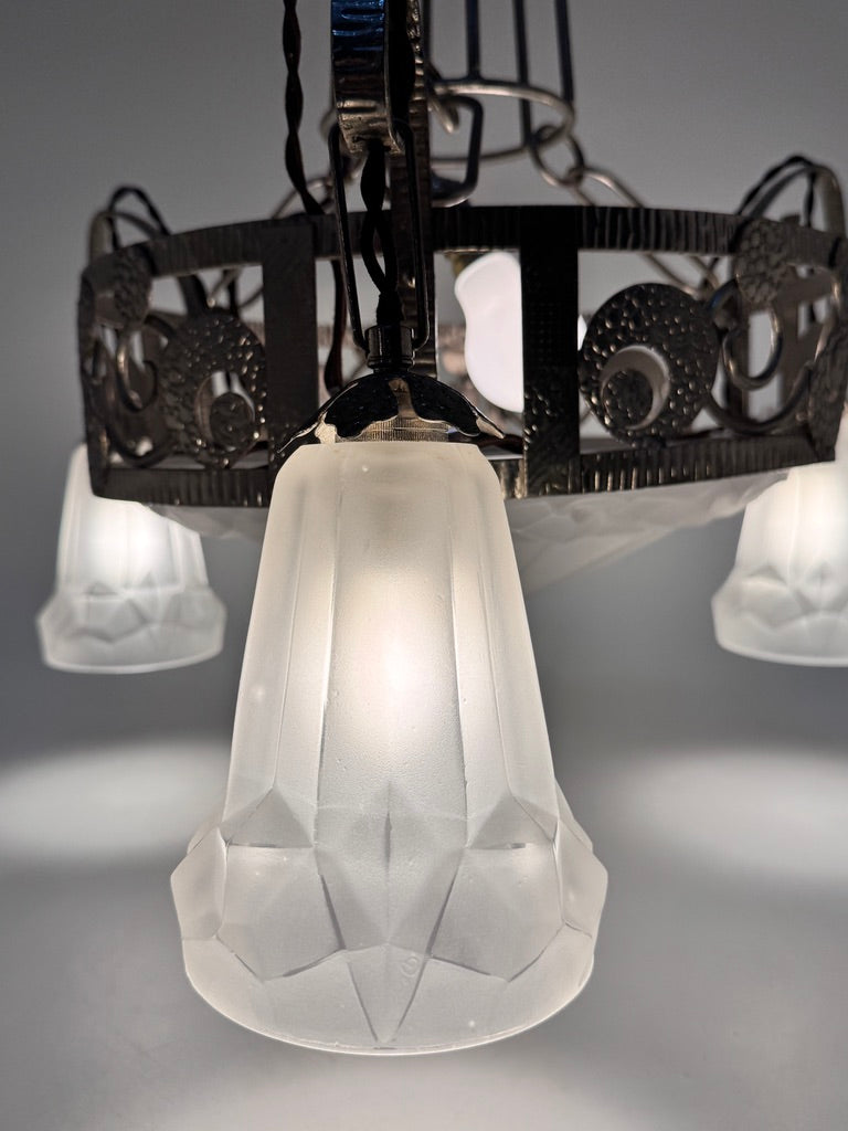 Art Deco Kronleuchter mit Glasglocken von Dégué, Frankreich um 1930