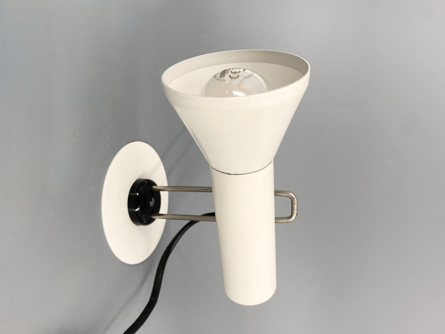 Designer Lampe Wandlampe aus der DDR, NARVA 3139