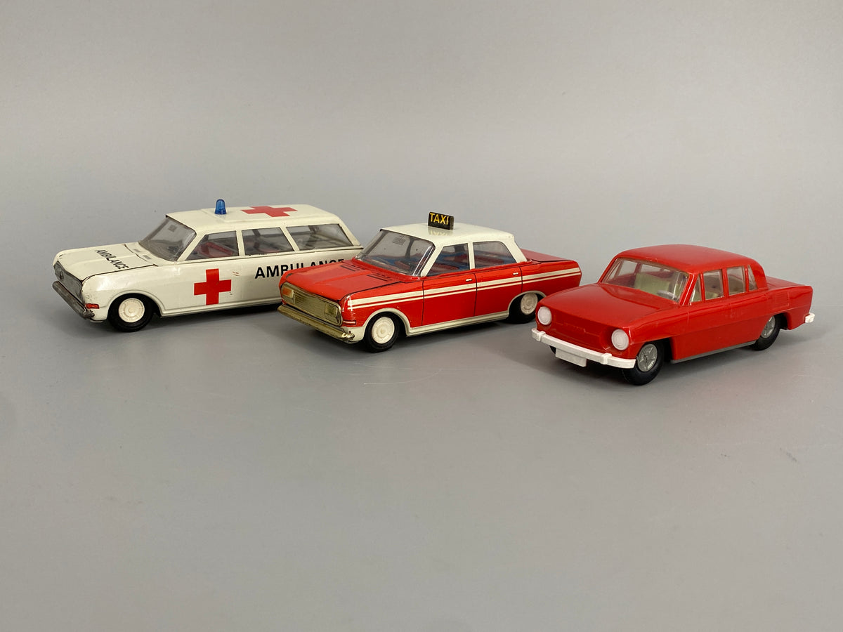 3 Modellautos, Skoda, Opel Rekord, Opel Caravan aus West/Ostdeutschland um 1960
