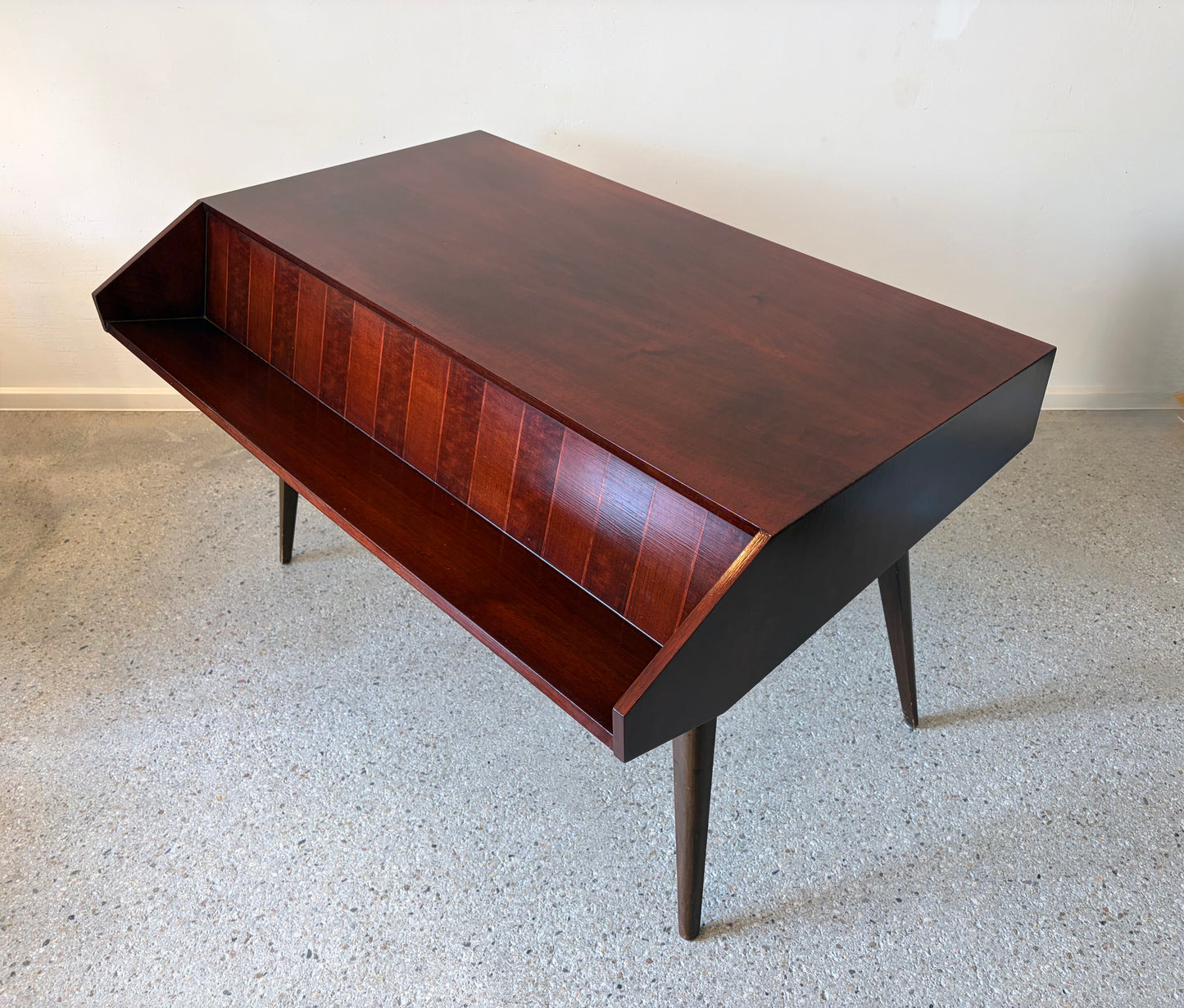 Mid Century Design Schreibtisch mit Buchablage, Deutschland 1950er