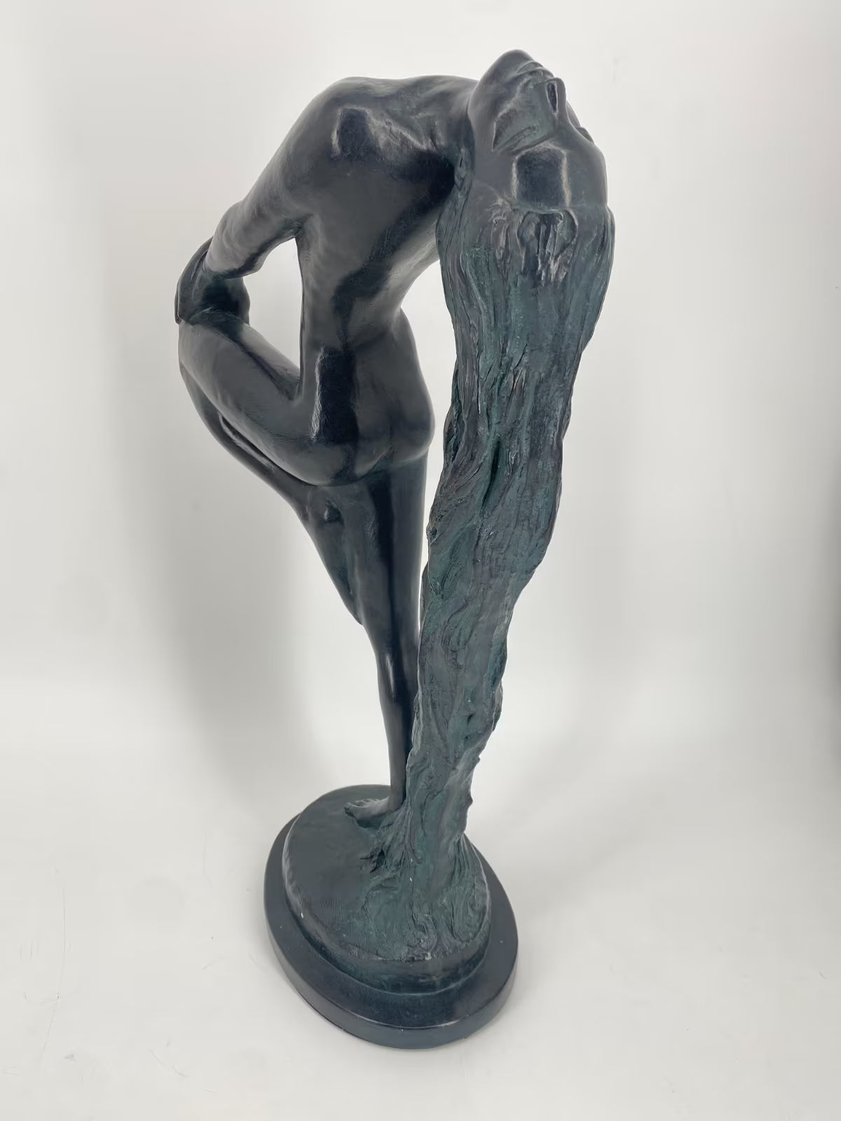 Skulptur "Sultry Awakening" von Klara Sever, 1979