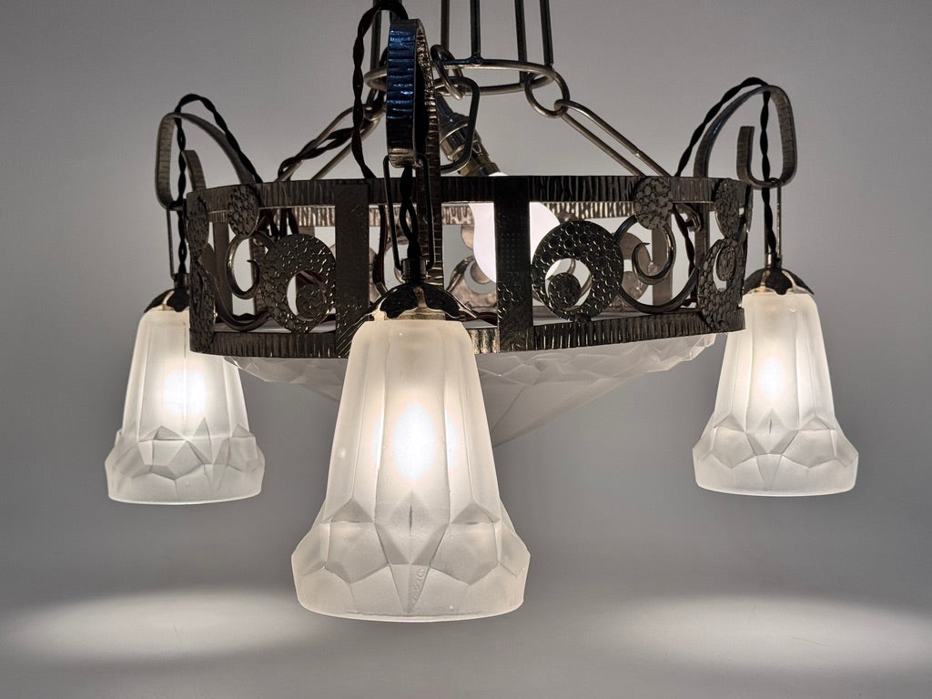 Art Deco Kronleuchter mit Glasglocken von Dégué, Frankreich um 1930