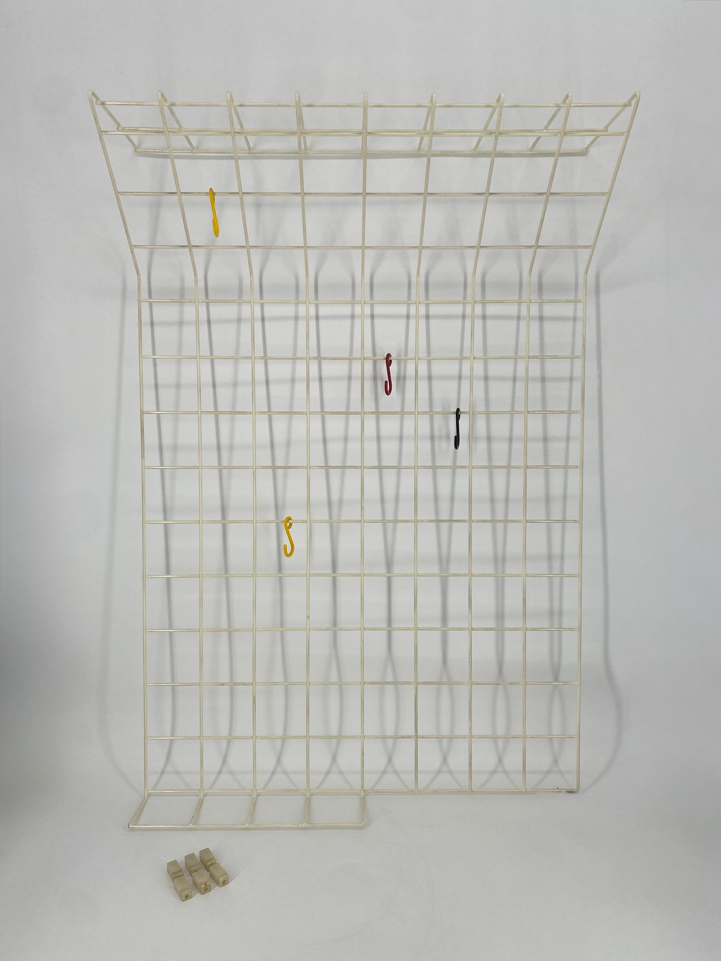 Wandgarderobe aus Drahtgitter von Karl Fichtel für die Drahtwerke Erlau, Deutschland 1960er