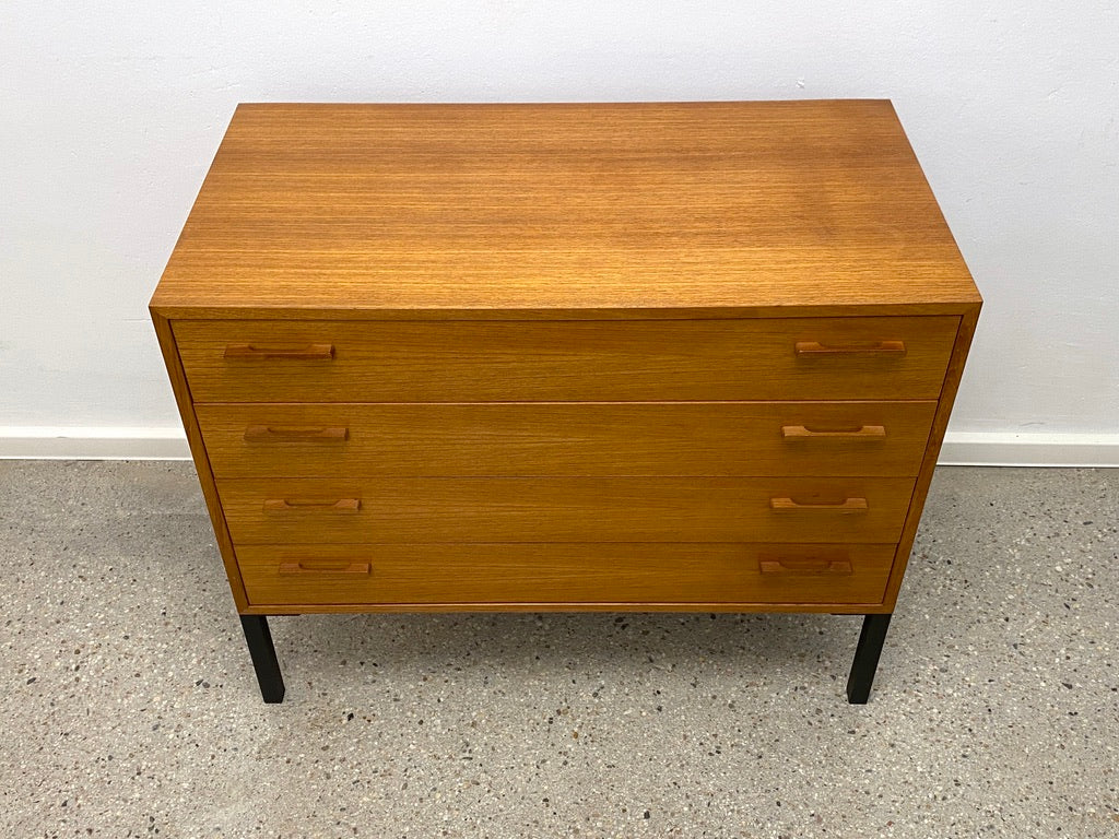 Schubladenkommode aus Teakholz von Kai Kristiansen für Feldballes Mobelfabrik, Dänemark 1960er