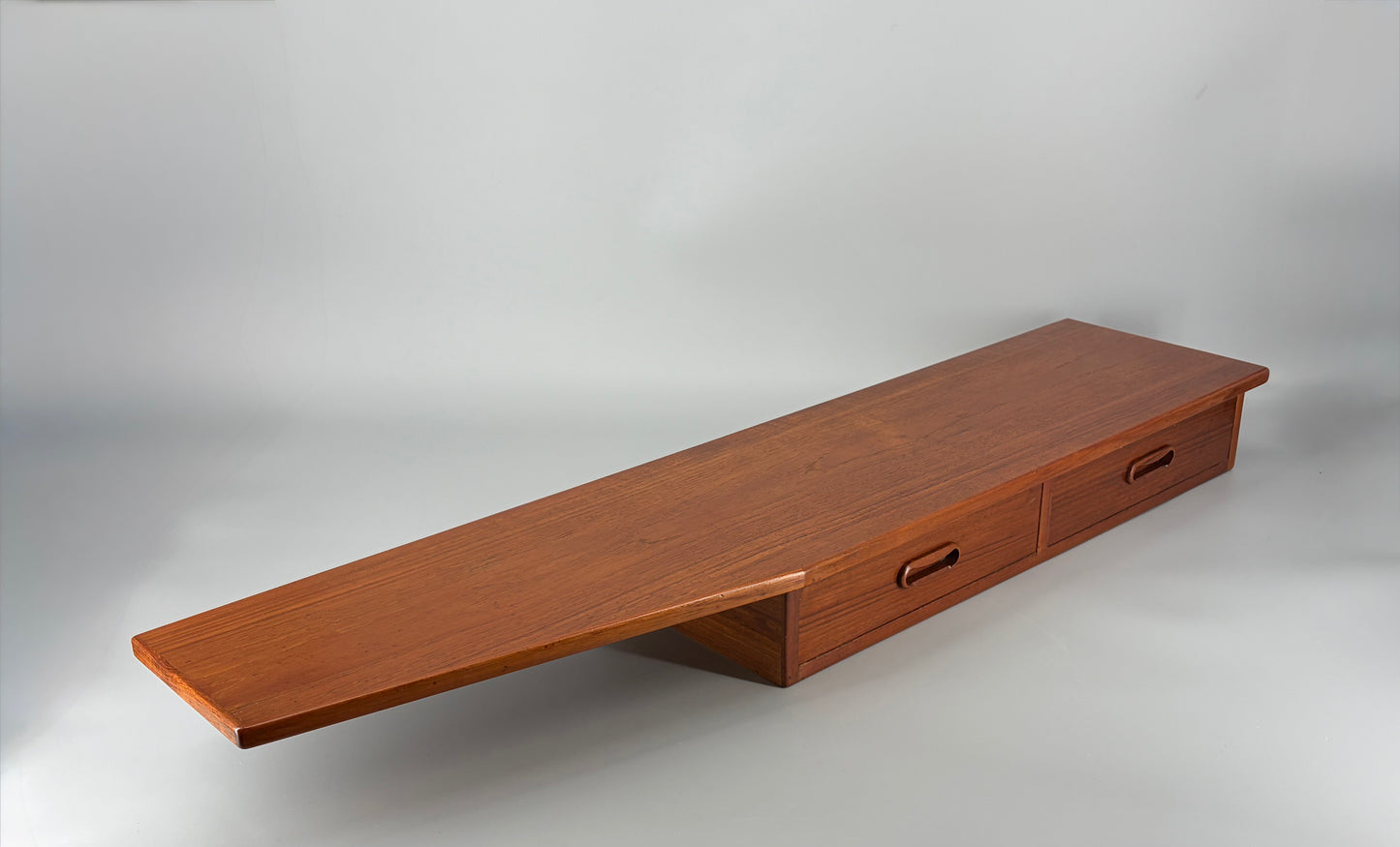 Mid Century Design Wandkonsole mit zwei Schubläden aus Teakholz, Dänemark um 1960