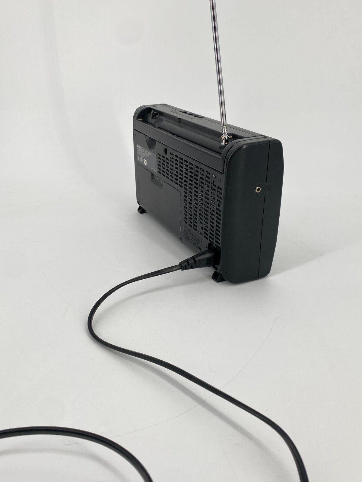 * RADIO SONY ICF-M760S 3 BAND UKW 90ER 1993 VINTAGE WECKER