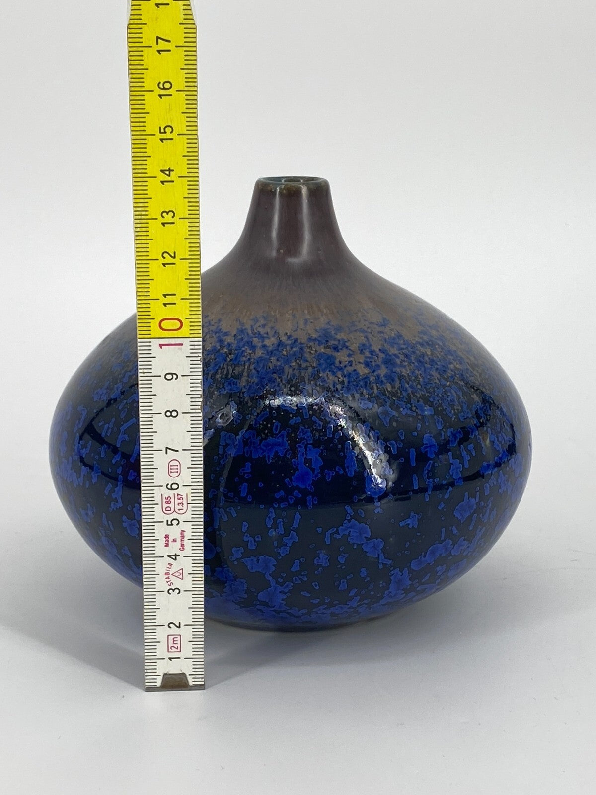 * STUDIO KERAMIK VASE KRISTALLINE GLASUR BLAU BRAUN WENDELIN STAHL MID CENTURY