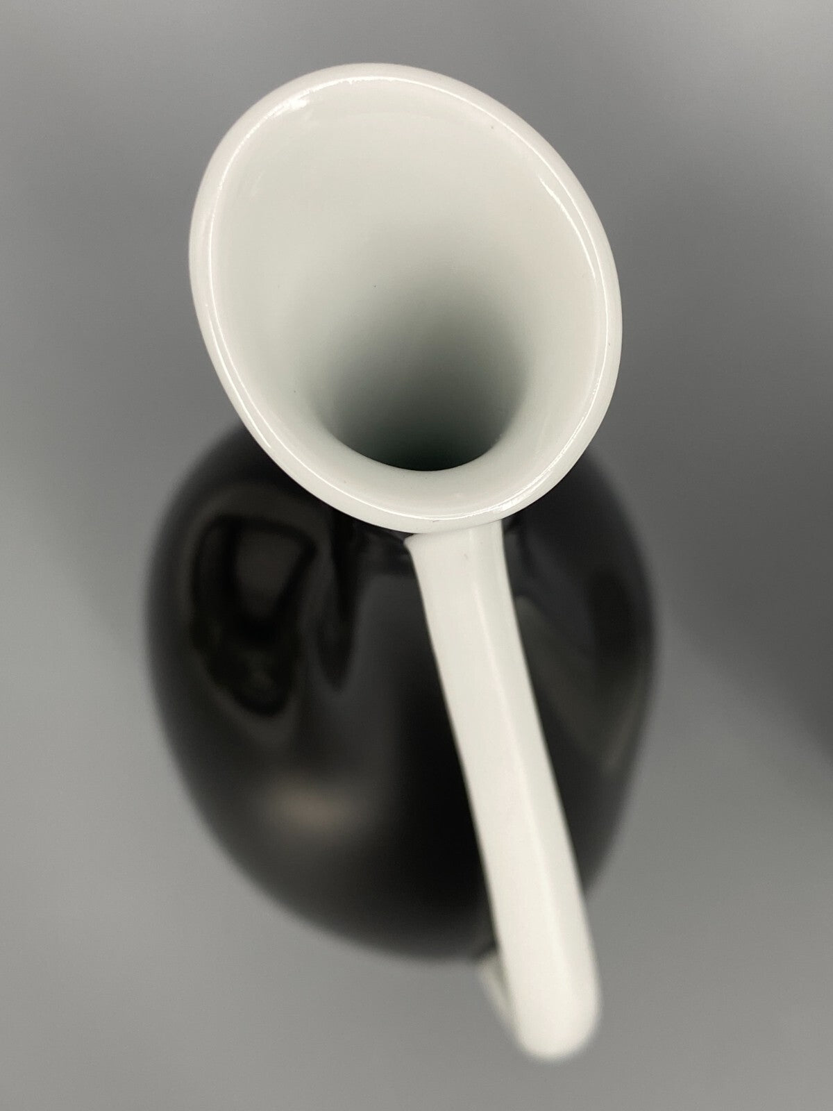 * PAAR VASEN VASE SCHWANGERE LUISE FRITZ HEIDENREICH SCHWARZ WEIß VINTAGE 50ER