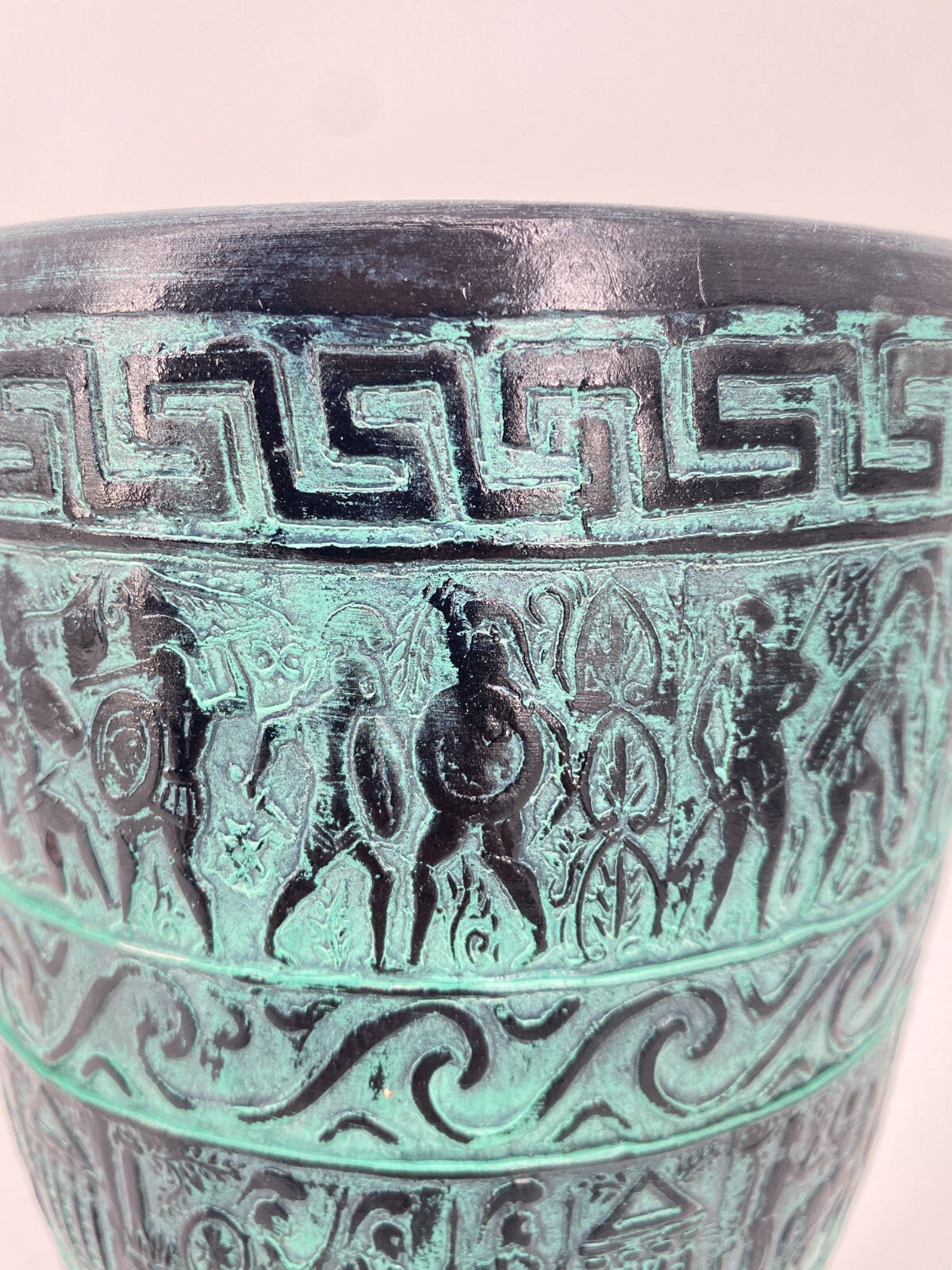 * 2x GRIECHISCHE KERAMIK VASEN RELIEF VASE SAVAS RHODES TÜRKIS ROT