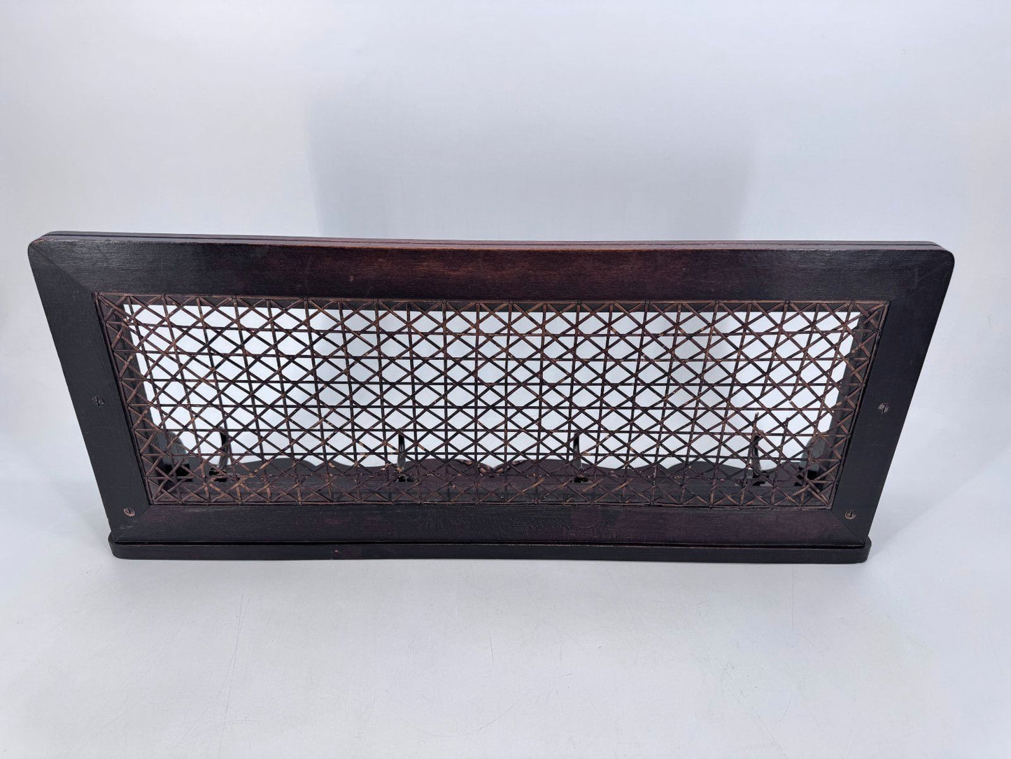 MID CENTURY WIENER GARDEROBE HUTABLAGE GEFLECHT CHIPPENDALE 50er