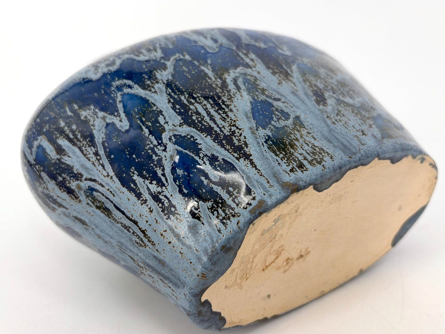 ENSEMBLE TRIO STUDIOKERAMIK VASE KUGEL BLAU IRISIEREND GLASUR 90s