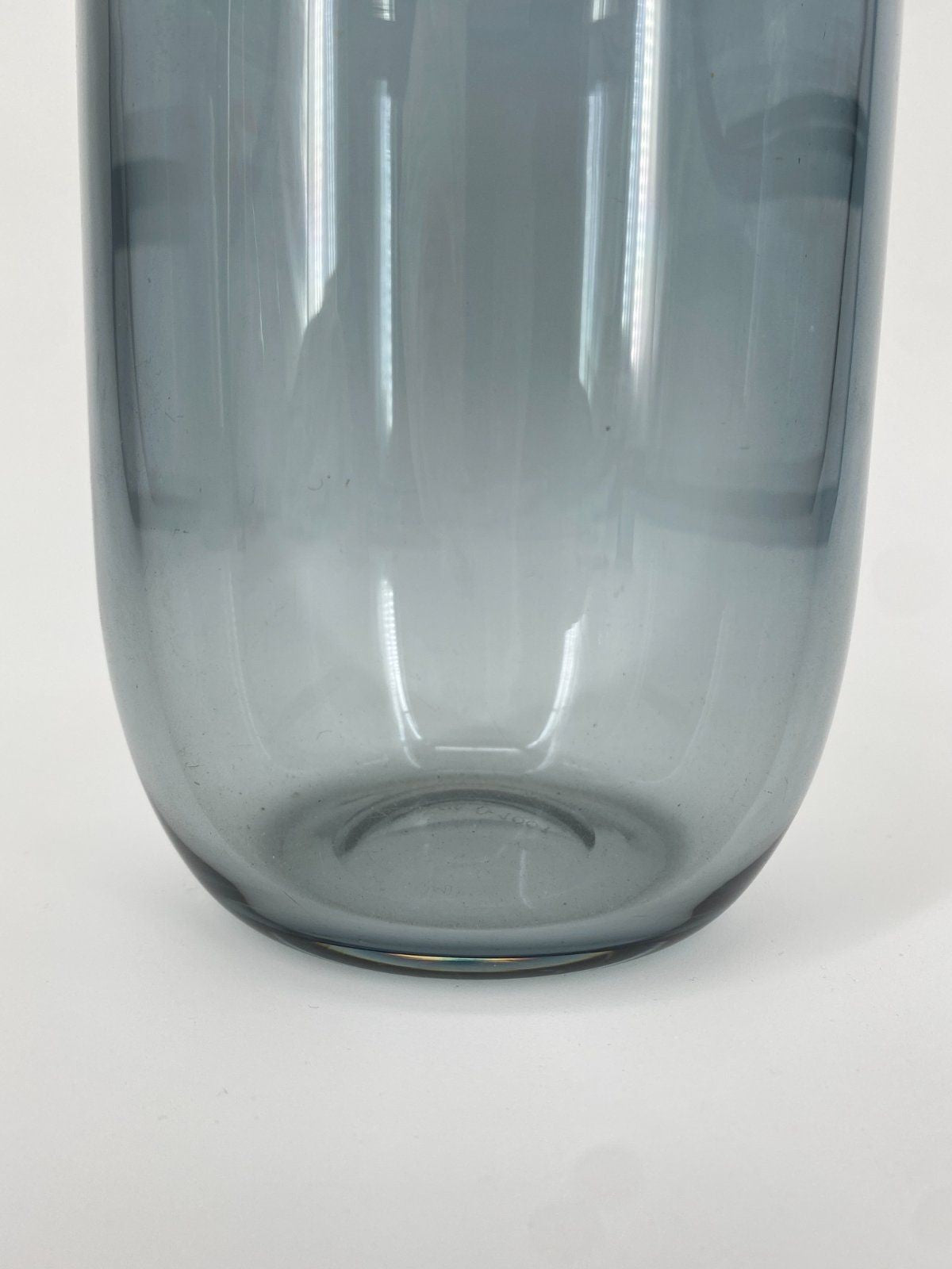 * GLAS VASE MURANO GRAU SCHWARZ RAUCHGLAS DESIGN SIGNIERT ZT 20CM