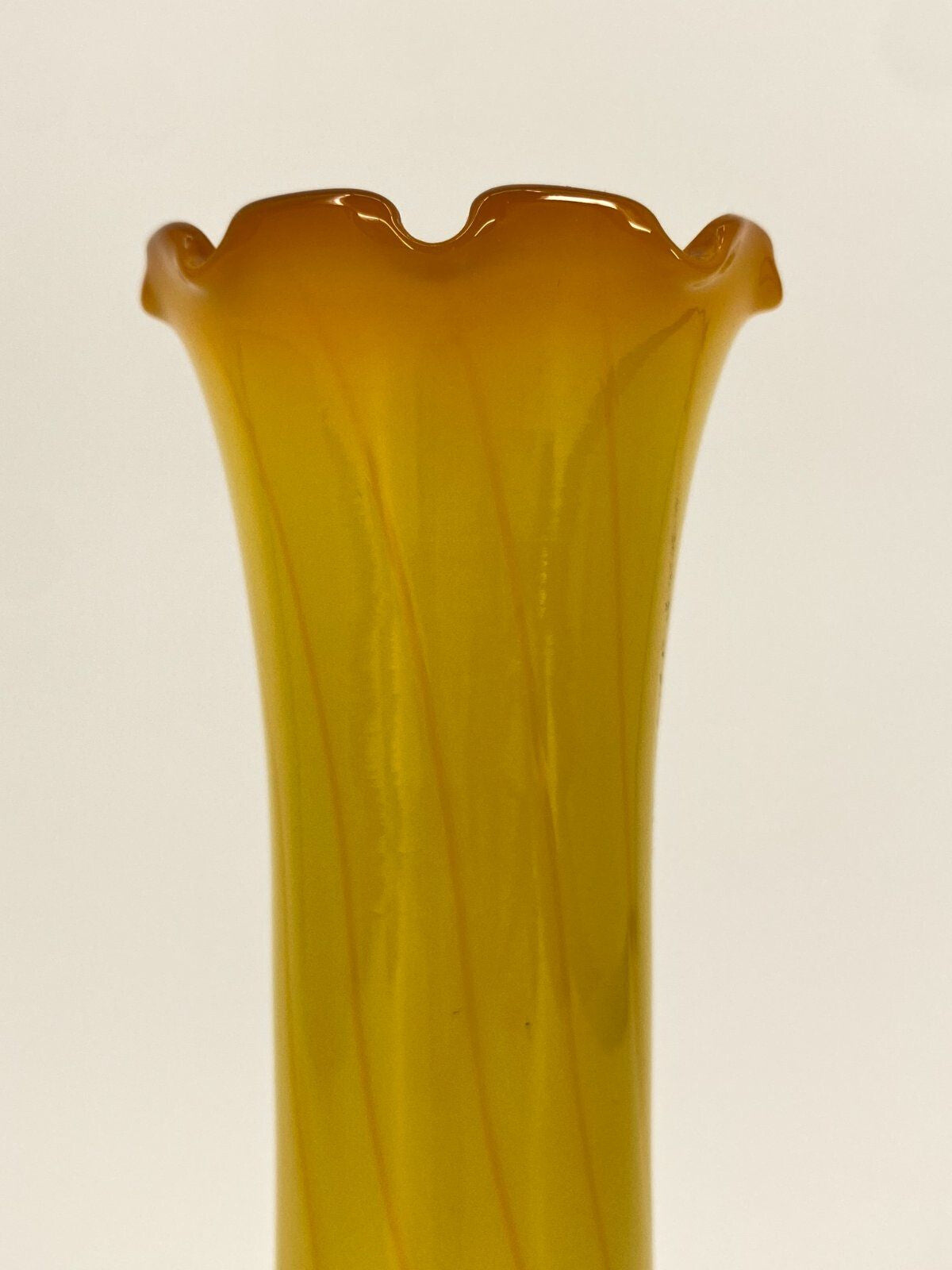 * VASE GLASVASE GLAS MUNDGEBLASEN GELB RÜSCHEN BLUMENVASE VINTAGE
