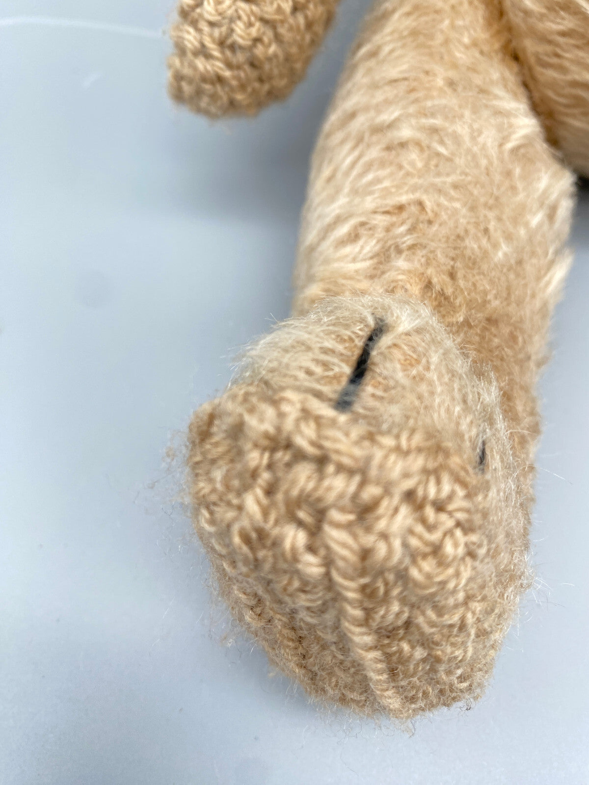 TEDDYBÄR SAMMLERSTÜCK HANDGEFERTIGT HANDGESTRICKT KUSCHELTIER 50ER DEUTSCHLAND