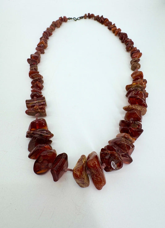 BUTTERSCOTCH BERNSTEIN HALS KETTE NATUR AMBER SCHMUCK 62CM LANG ÜBER 90 STEINE