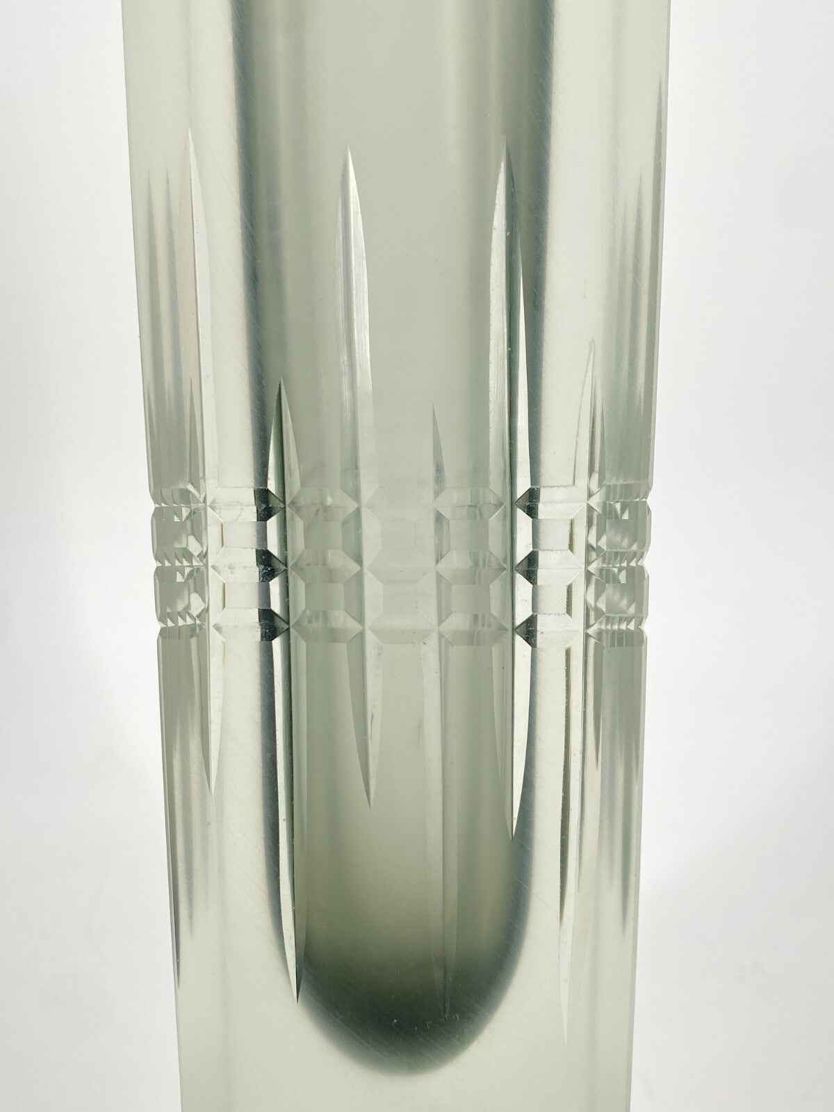 * GLAS VASE BLOCKVASE GRAU TRANSPARENT SATINIERT ÜBERFANGGLAS VINTAGE