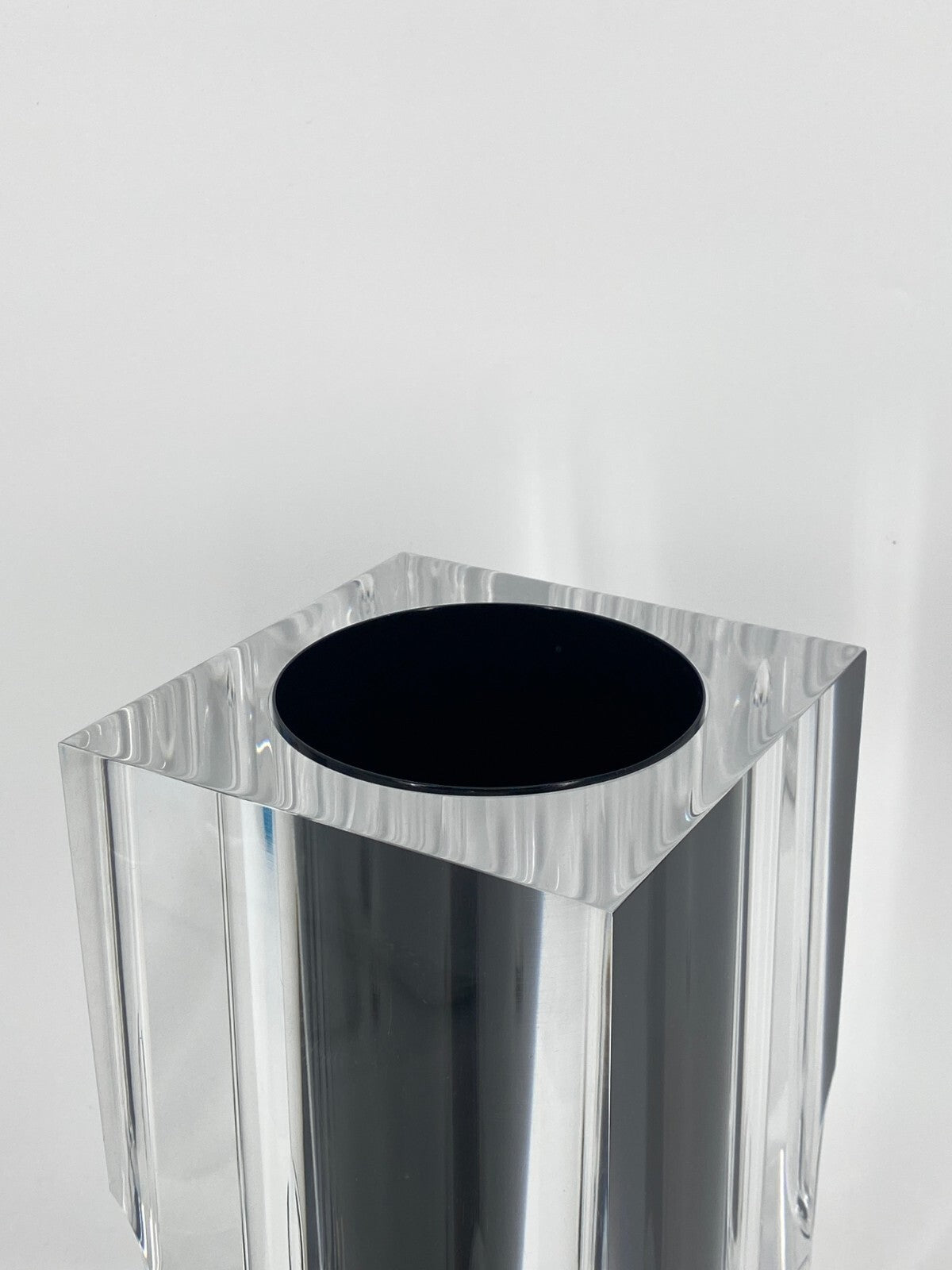 * WHEN OBJECTS WORK VASE KUNSTSTOFF BLOCKVASE 5 OBJECTS JOHN PAWSON