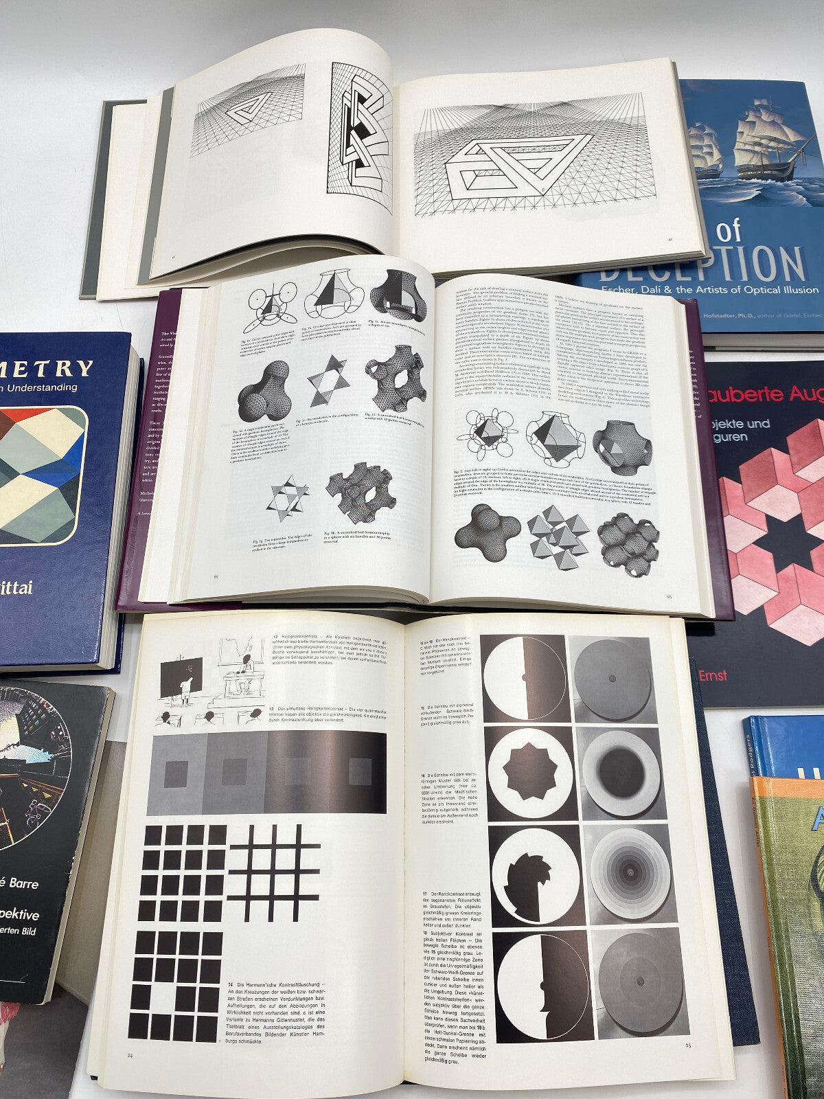 * KONVOLUT 13 BÜCHER BUCH OPTISCHE ILLUSIONEN SYMMETRIE FIGUREN