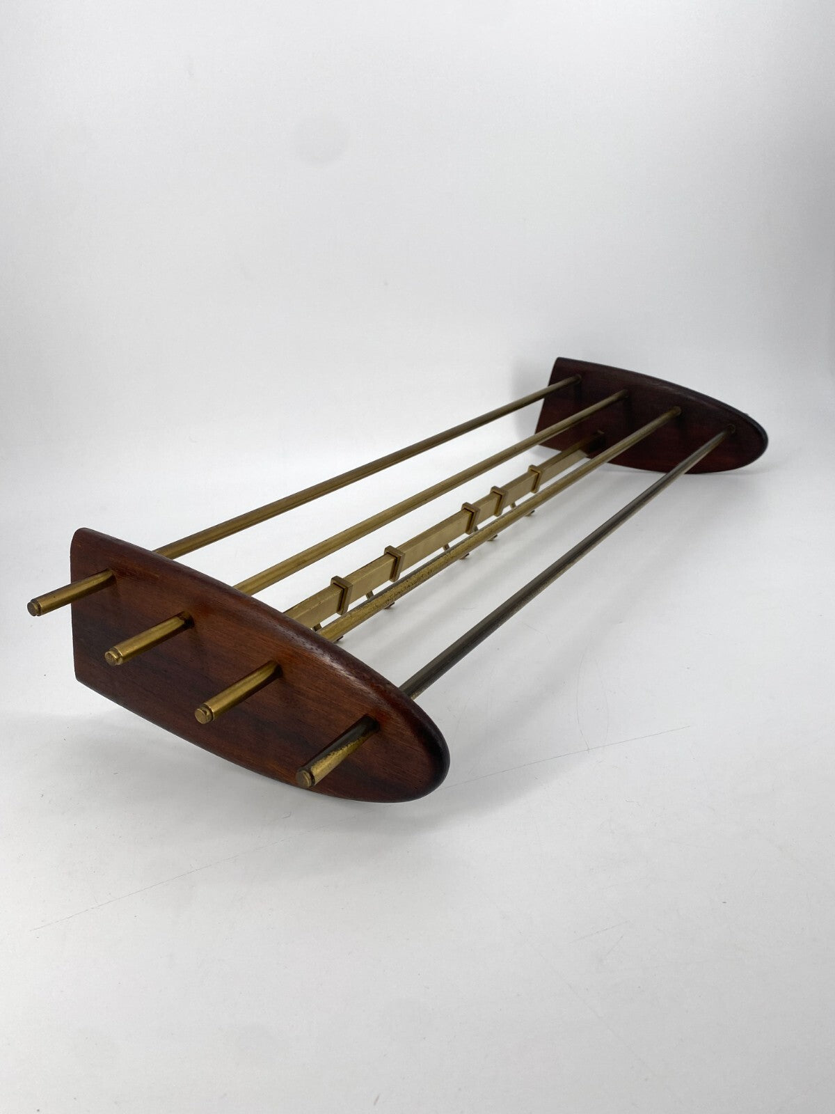 * MID CENTURY DESIGN GARDEROBE TEAK HUTABLAGE HAKENLEISTE 50er 60er