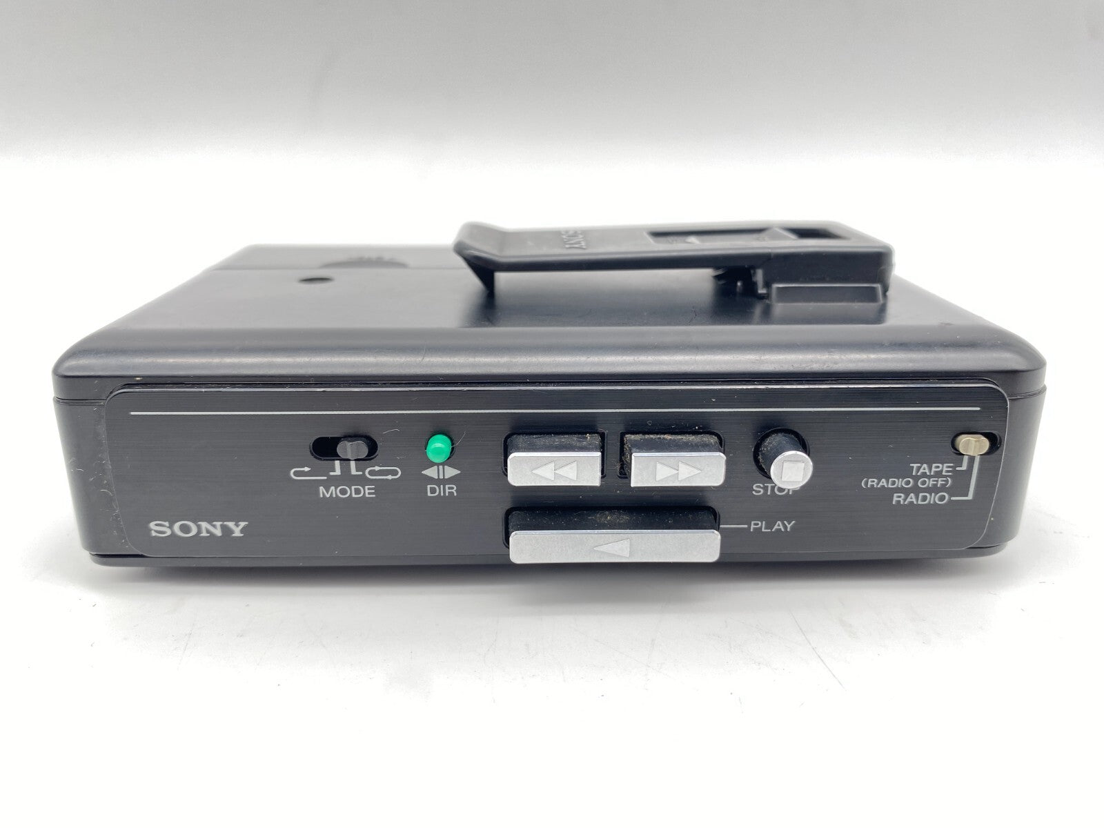 SONY STEREO WALKMAN WM-BF43 FM AM PLAYER KASSETTEN SPIELER JAPAN AN BASTLER